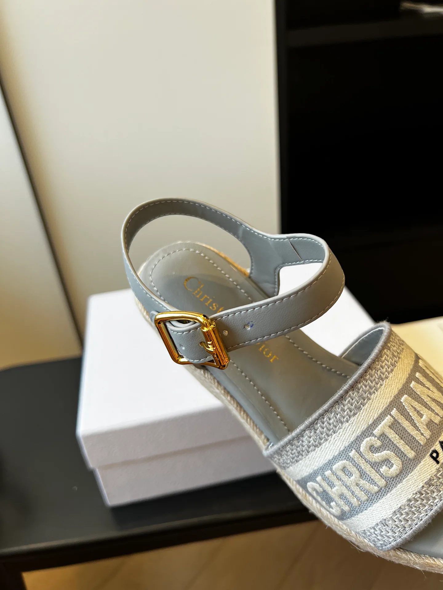 Сандалии Женские Christian Dior 11884710