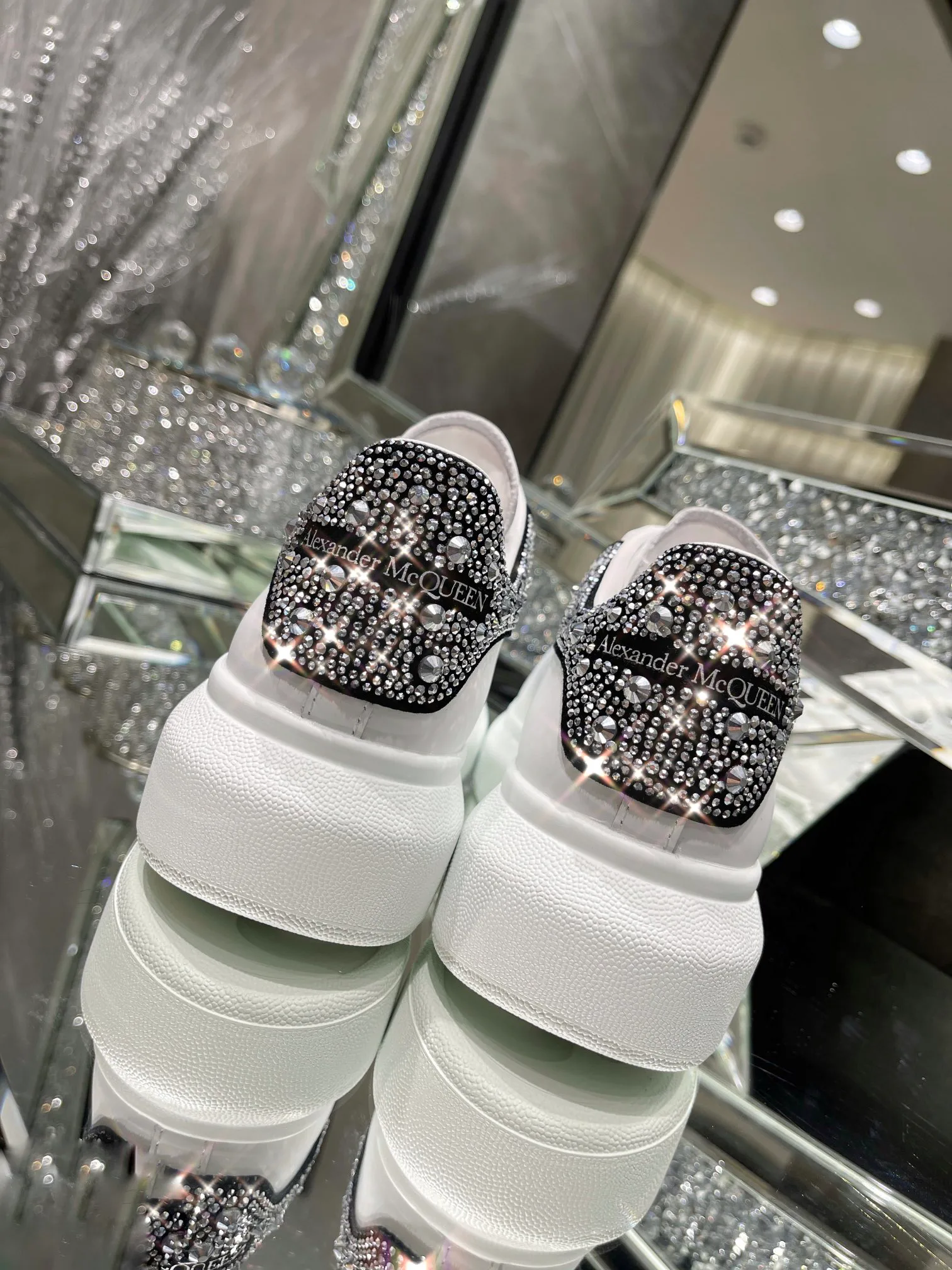 Кроссовки Женские Alexander Mcqueen 3446207
