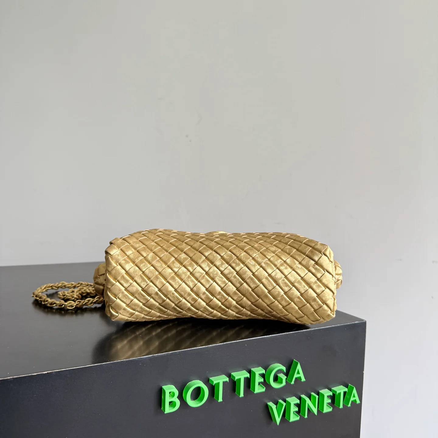 Клатчи Женские Bottega Veneta 13882350