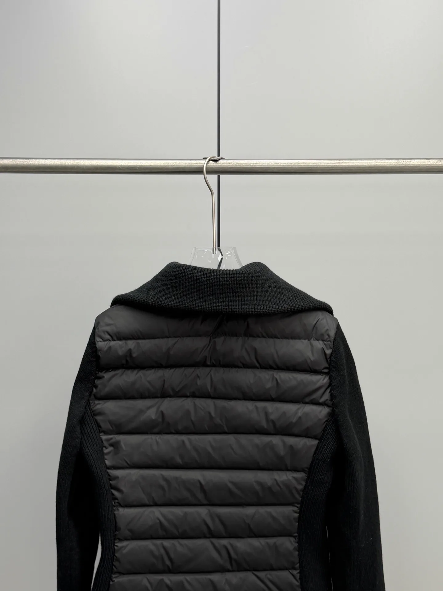 Куртки И Пуховики Женские Moncler 1859282