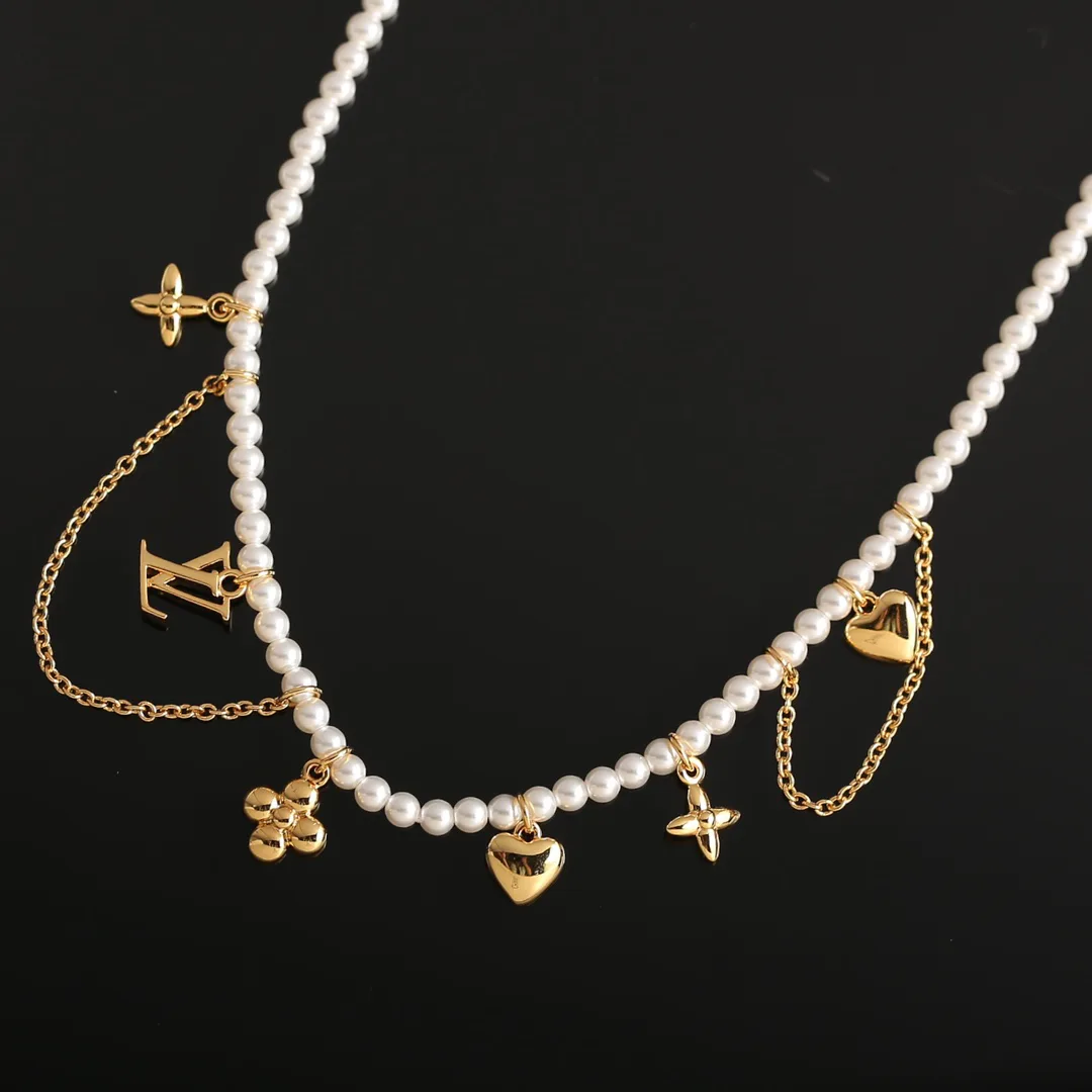 Бижутерия Louis Vuitton 26410