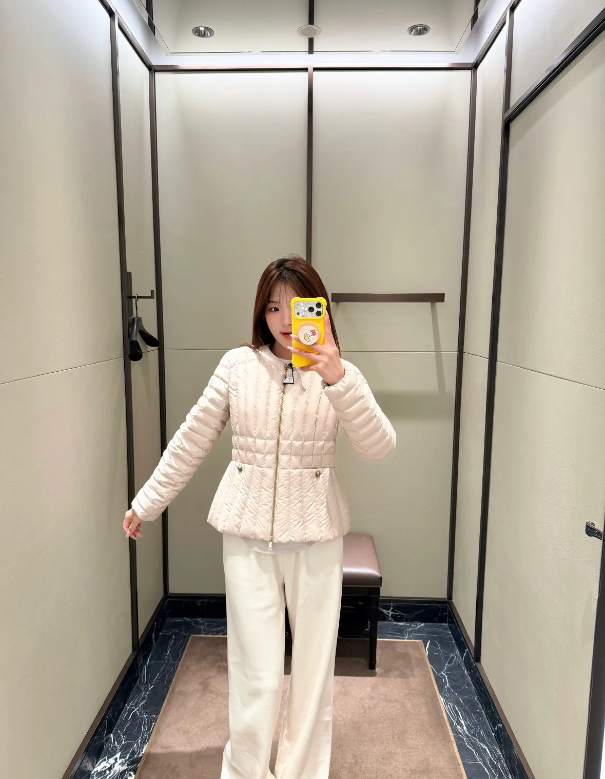 Куртки И Пуховики Женские Moncler 18573090