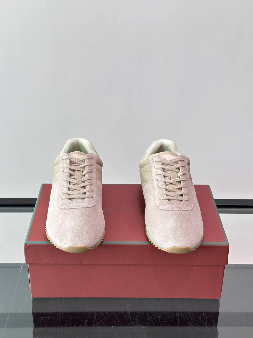 Кроссовки Женские Loro Piana 17447595