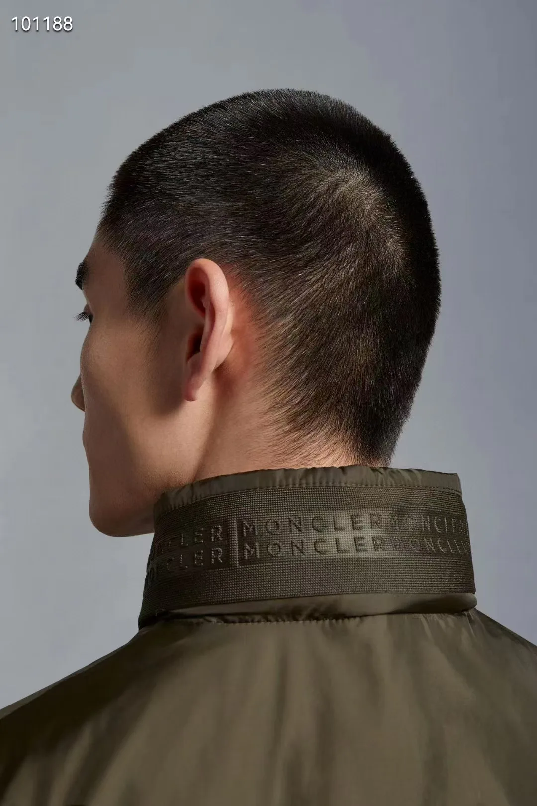 Куртки И Пуховики Мужские Moncler 17285971
