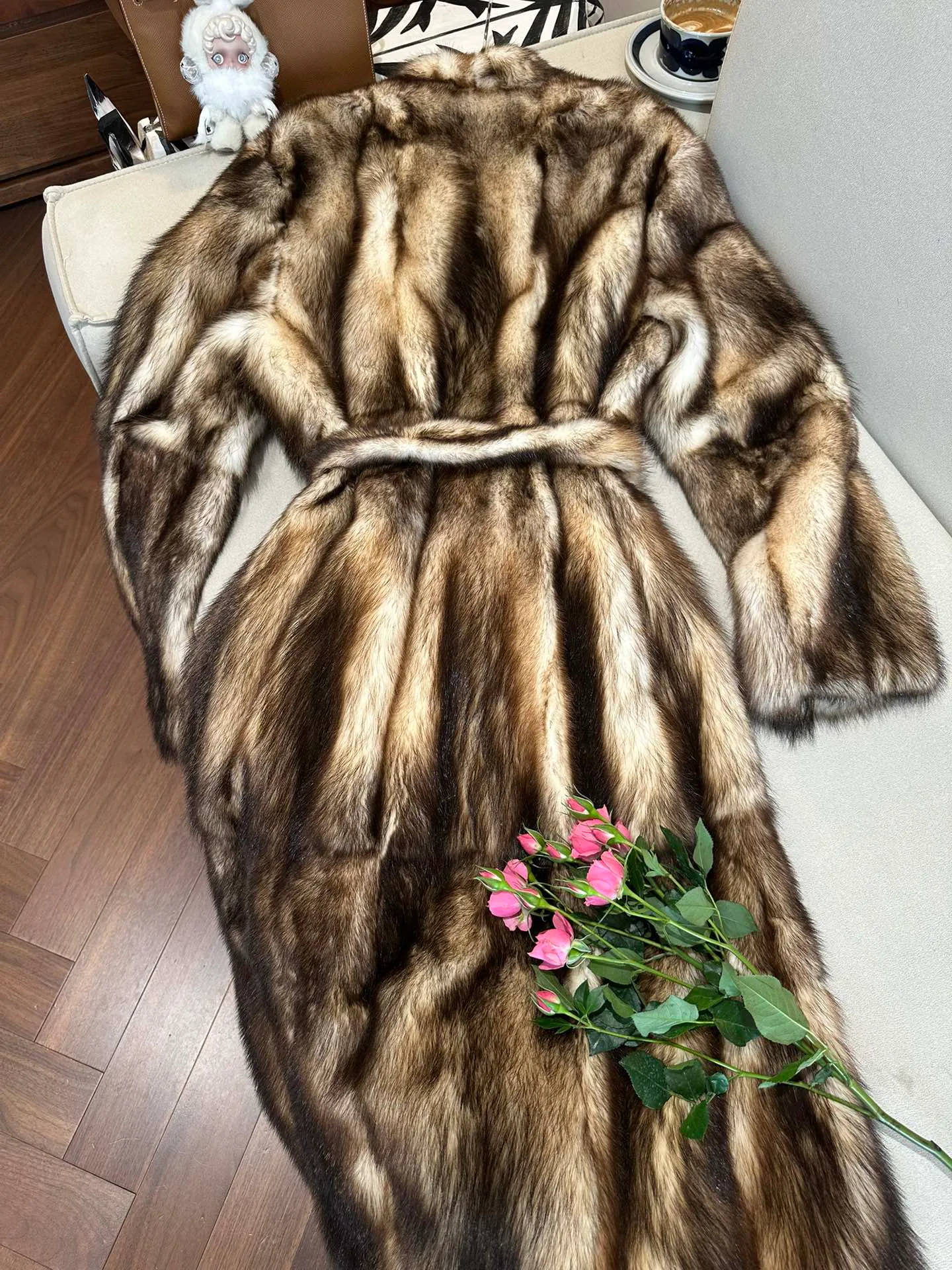 Шубы Женские Fendi 560921