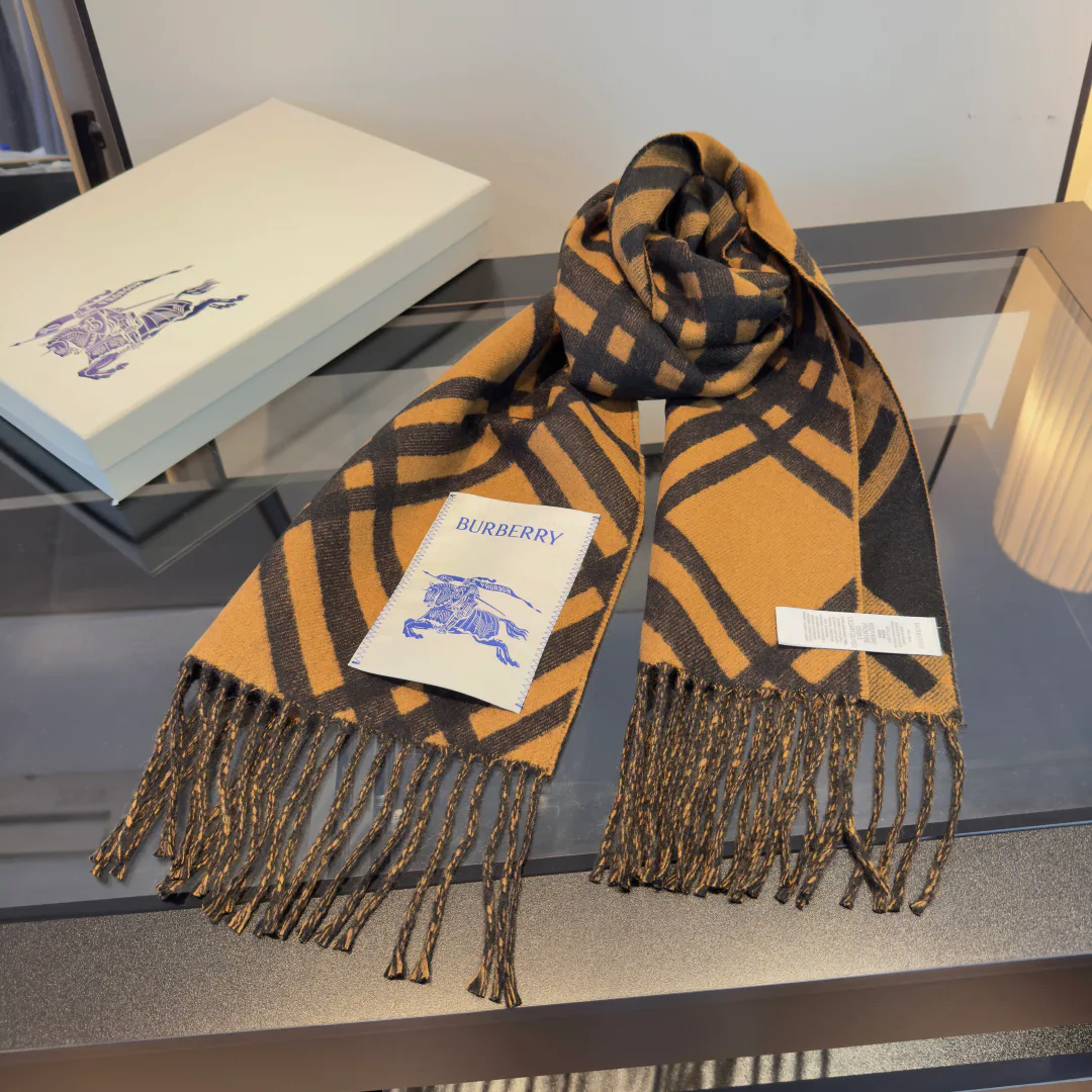 Шарфы Burberry 1303438