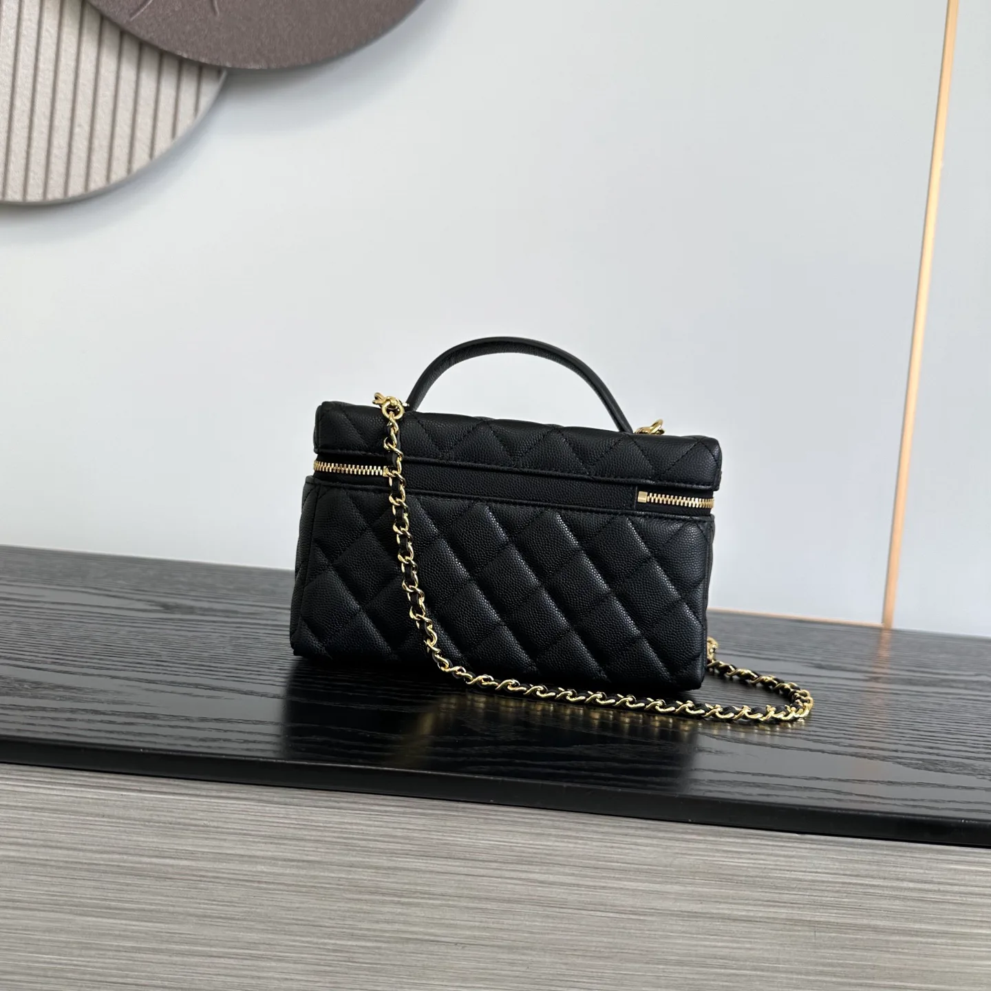 Классические Сумки Женские Chanel 18186209
