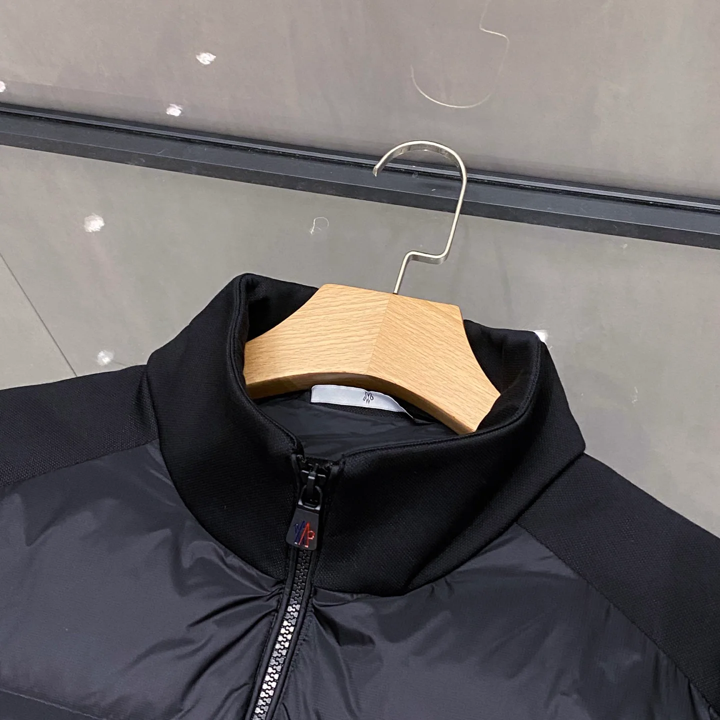 Куртки И Пуховики Мужские Moncler 389569