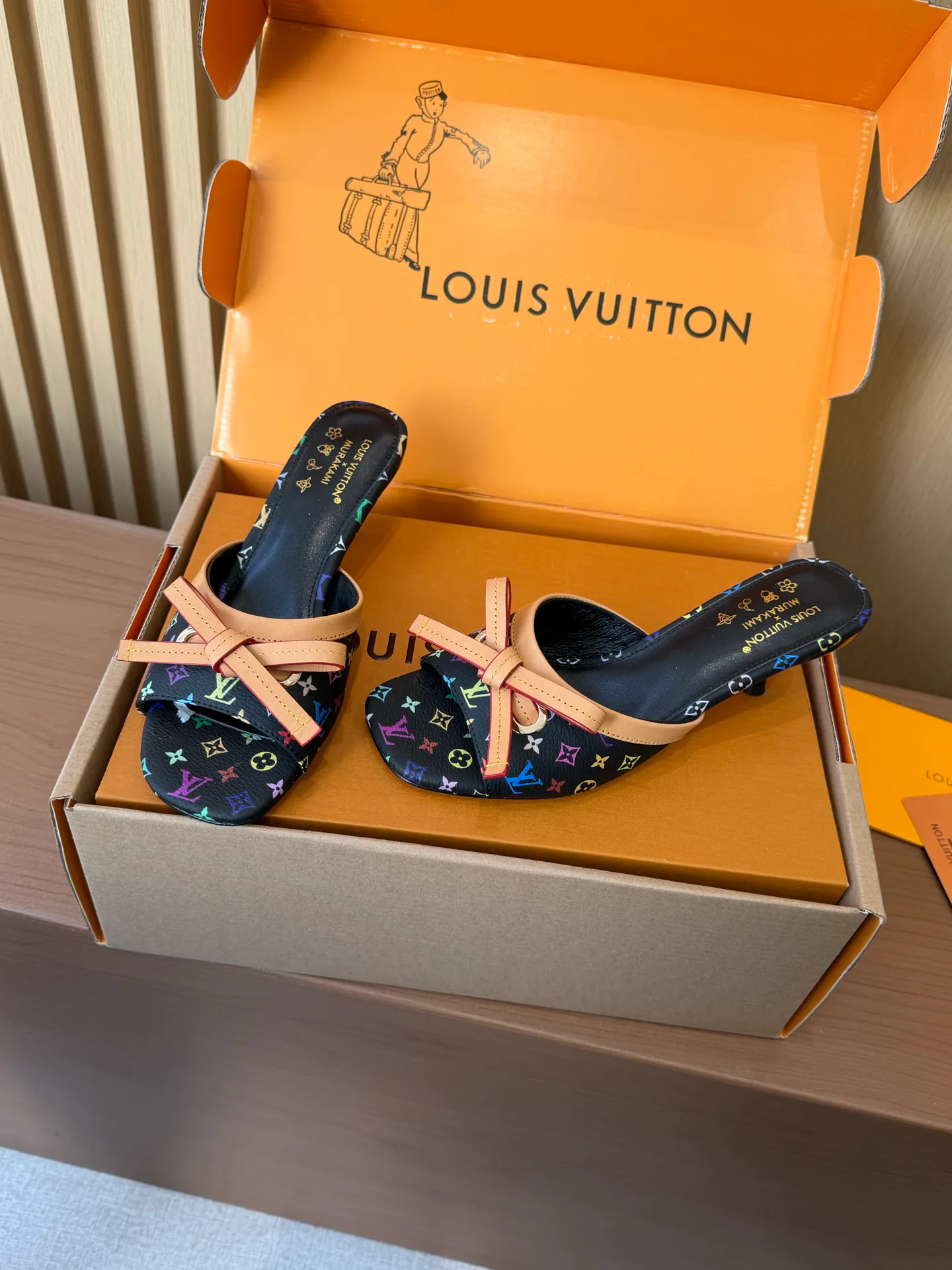 Босоножки Женские Louis Vuitton 5241792