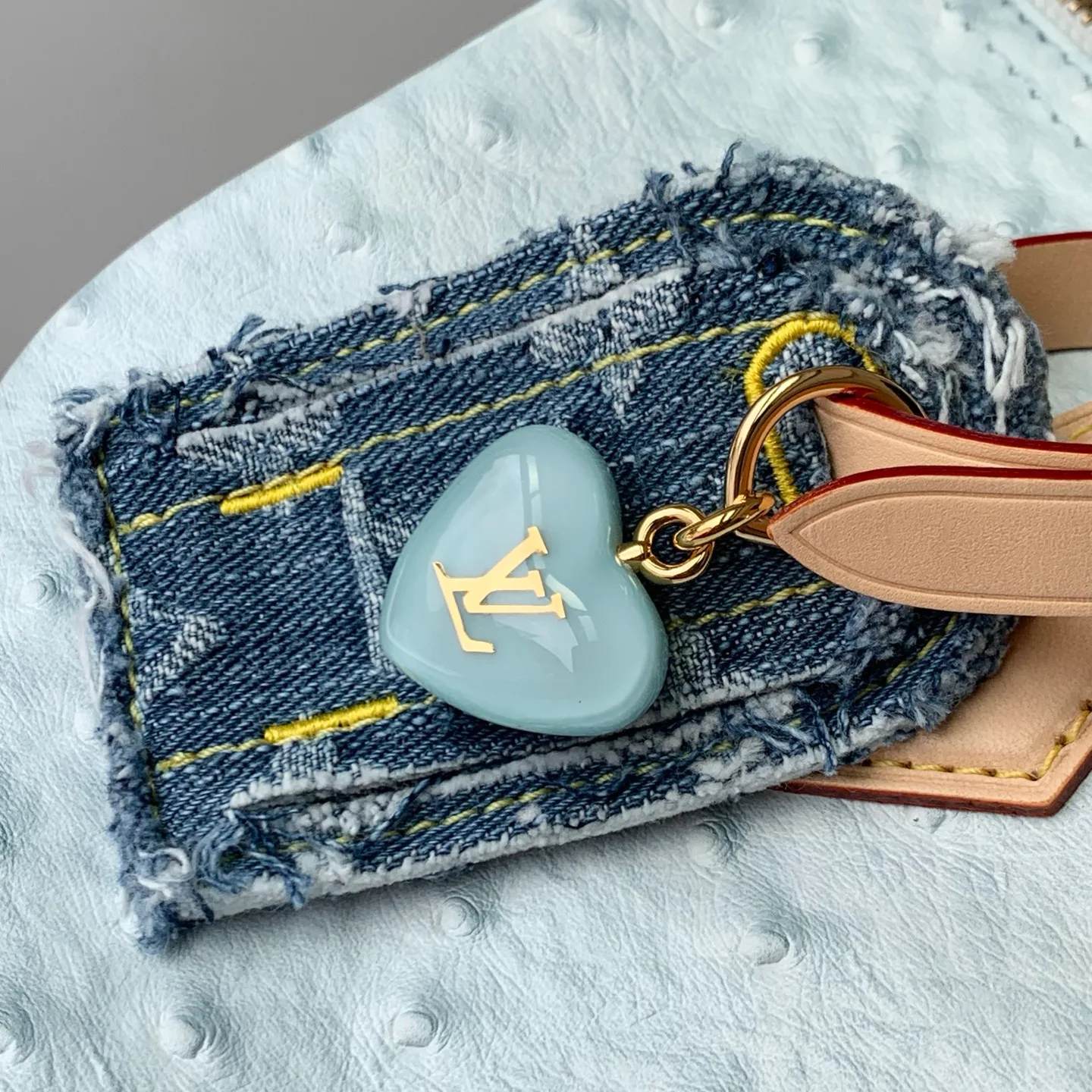Классические Сумки Женские Louis Vuitton 18147542