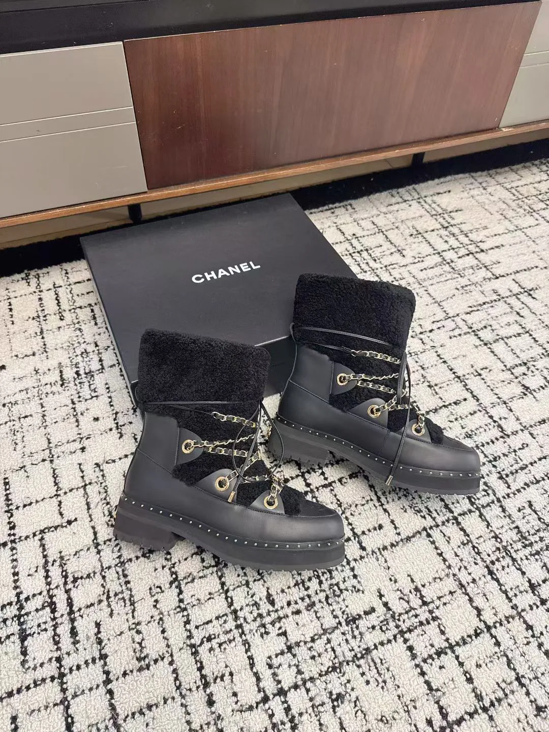 Ботинки Женские Chanel 272452