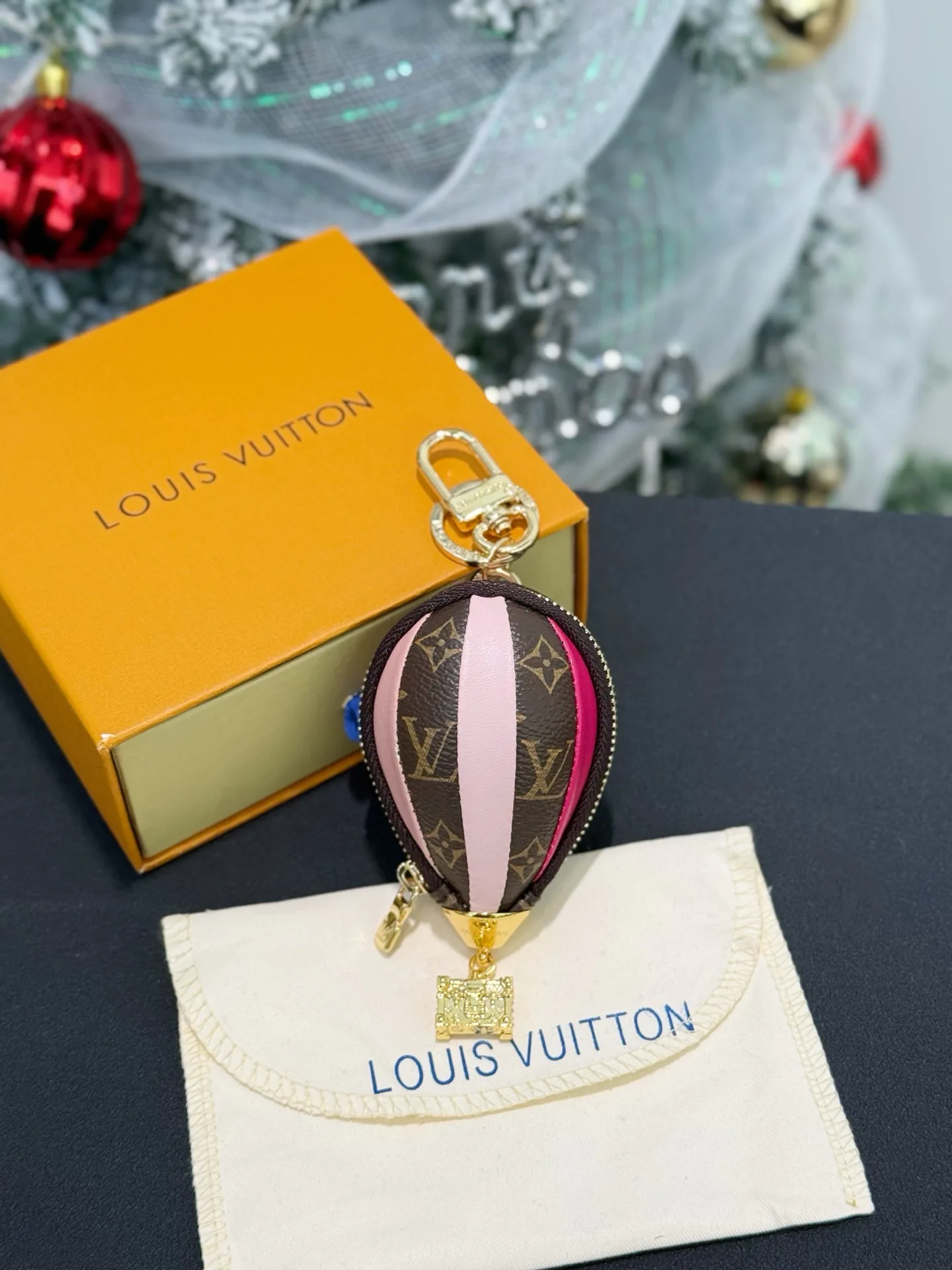 Ключницы Louis Vuitton 17897128