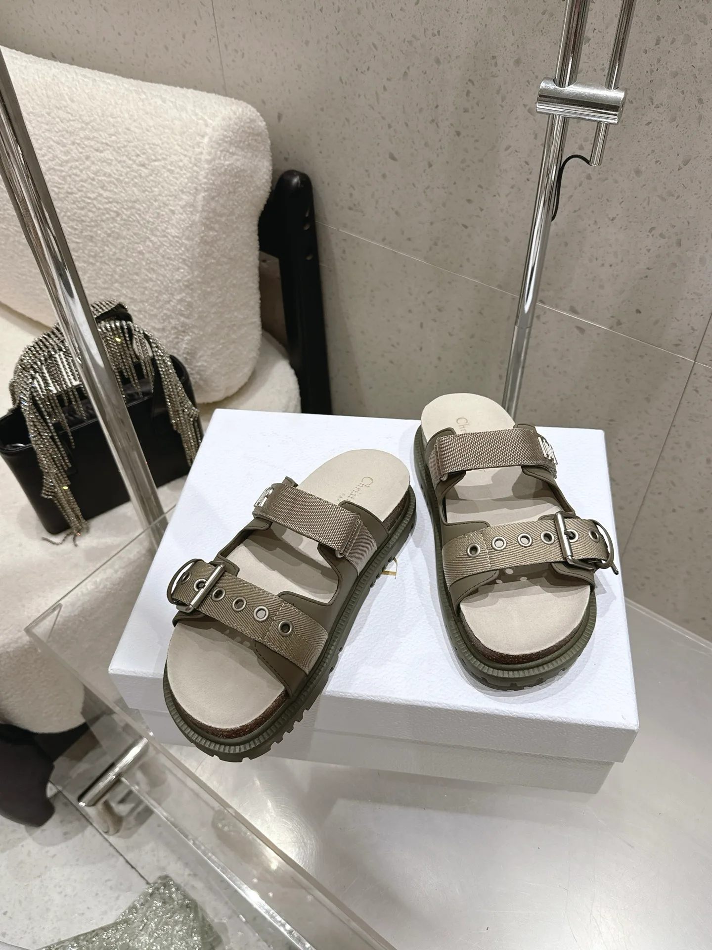 Босоножки Женские Christian Dior 13135194