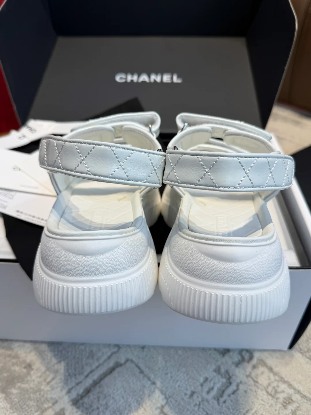 Сандалии Женские Chanel 11616590