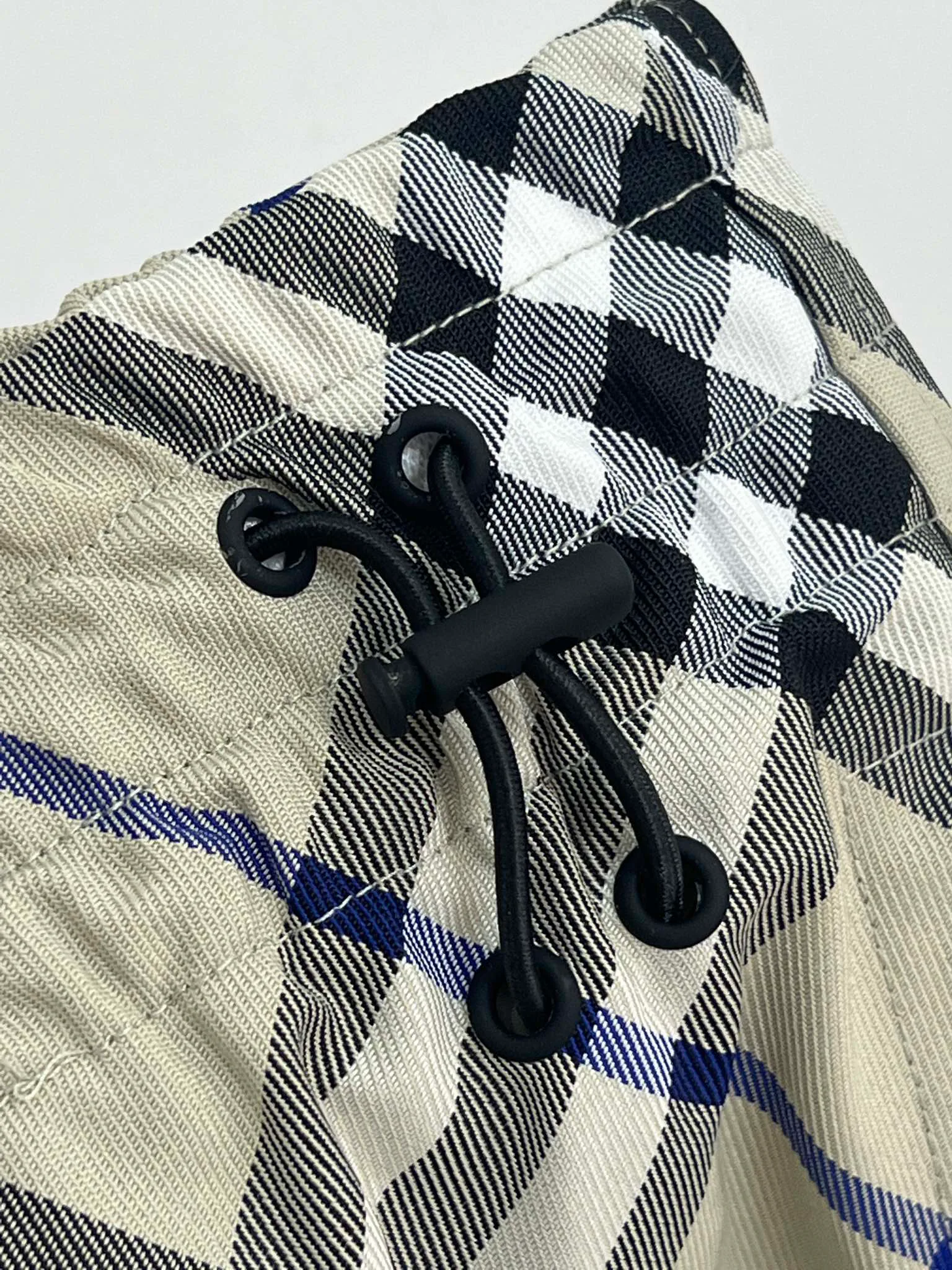 Шорты Мужские Burberry 14127510