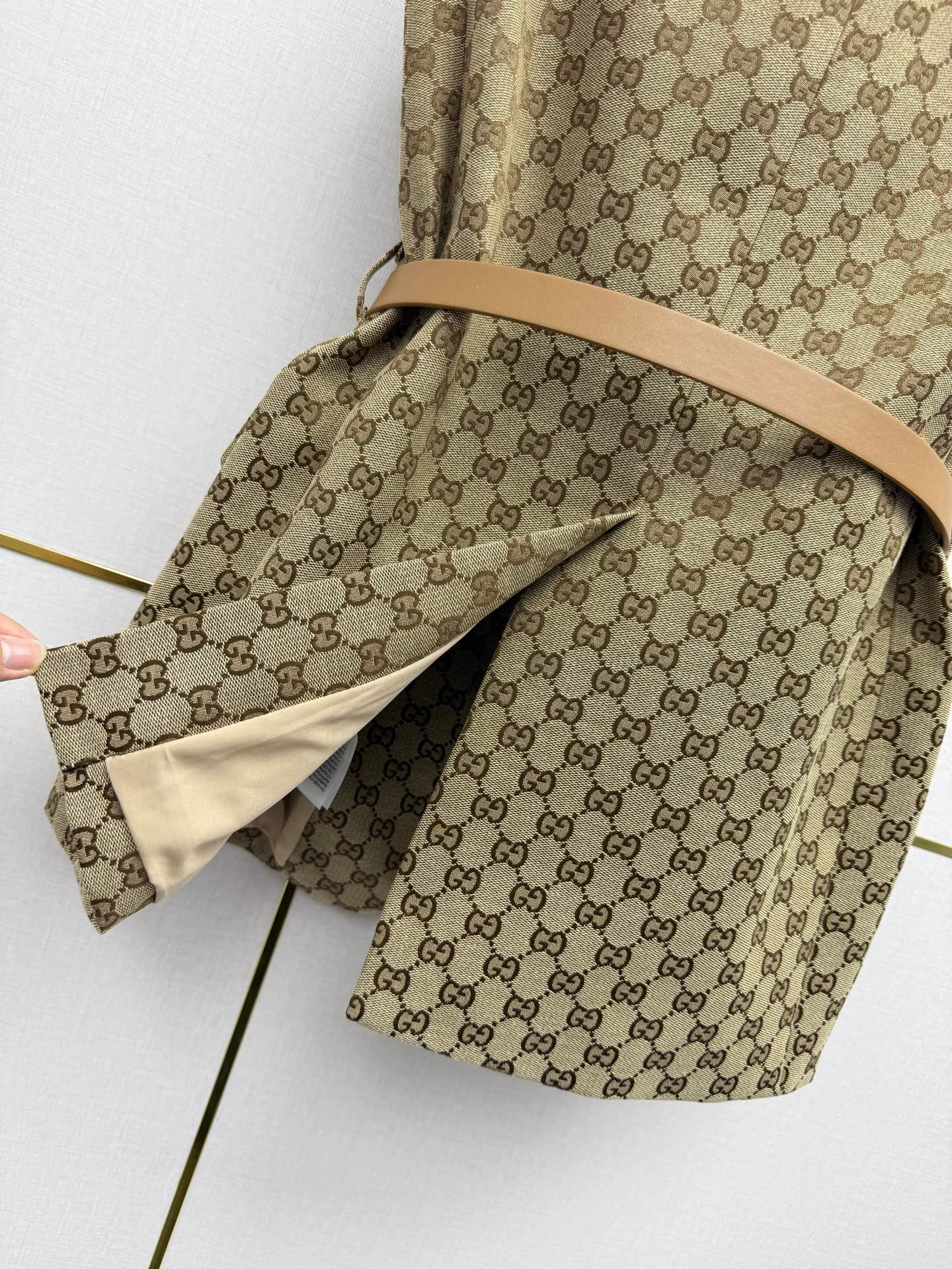 Жилеты Женские Gucci 11417209