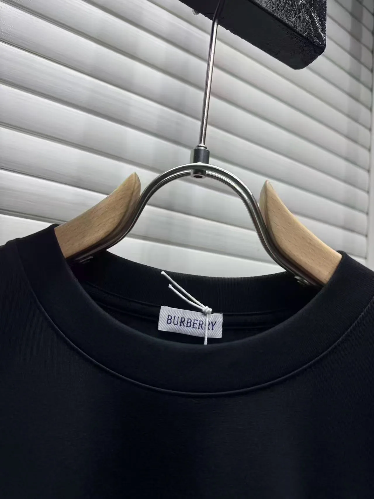 Футболки Женские Burberry 869338