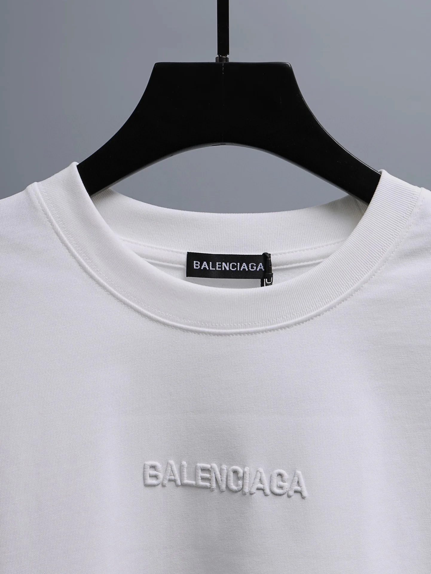 Футболки Женские Balenciaga 11256951