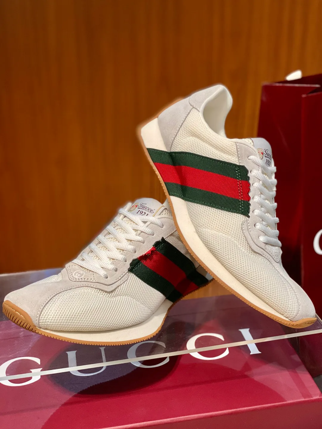 Кроссовки Мужские Gucci 18119354