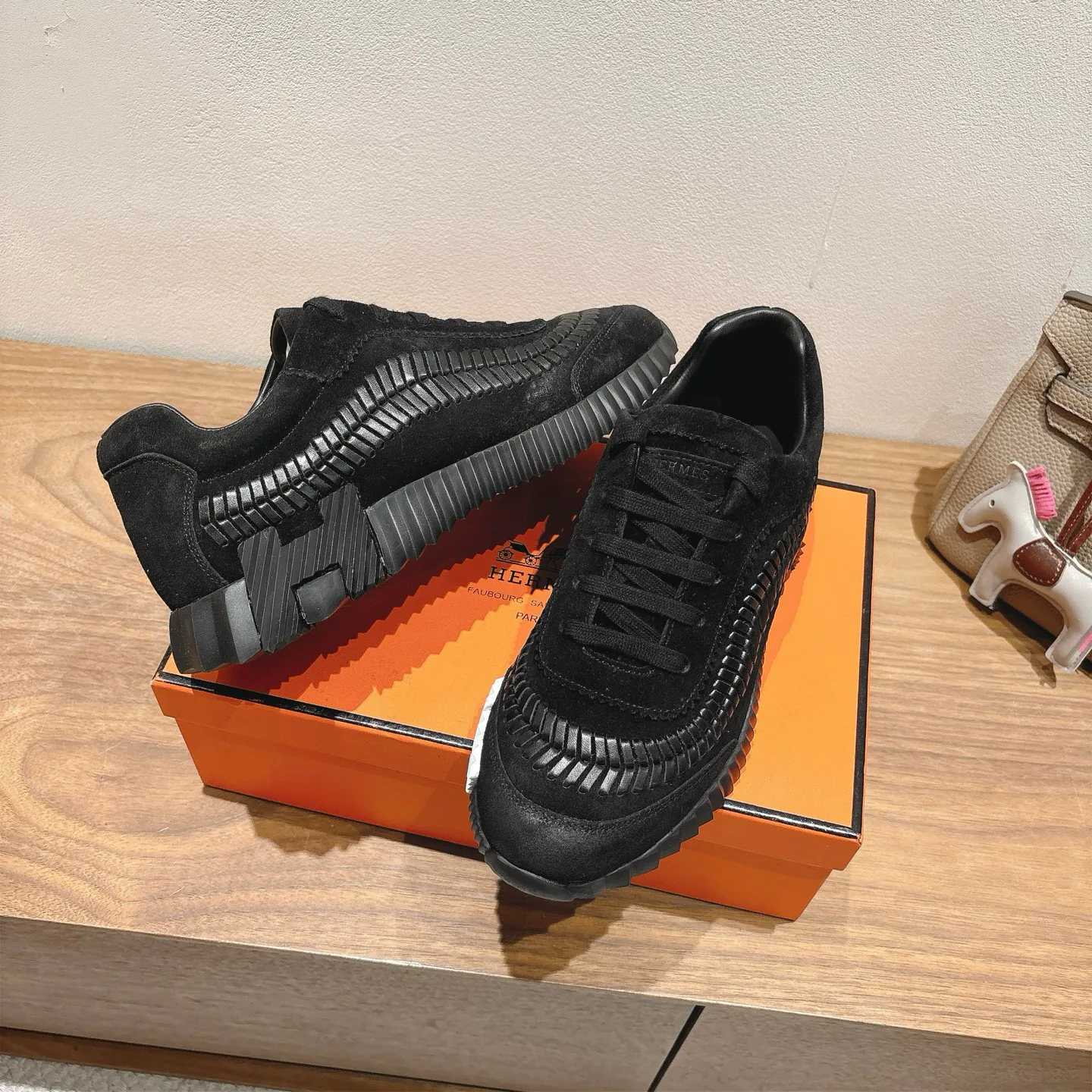 Кроссовки Женские Hermes 10031865