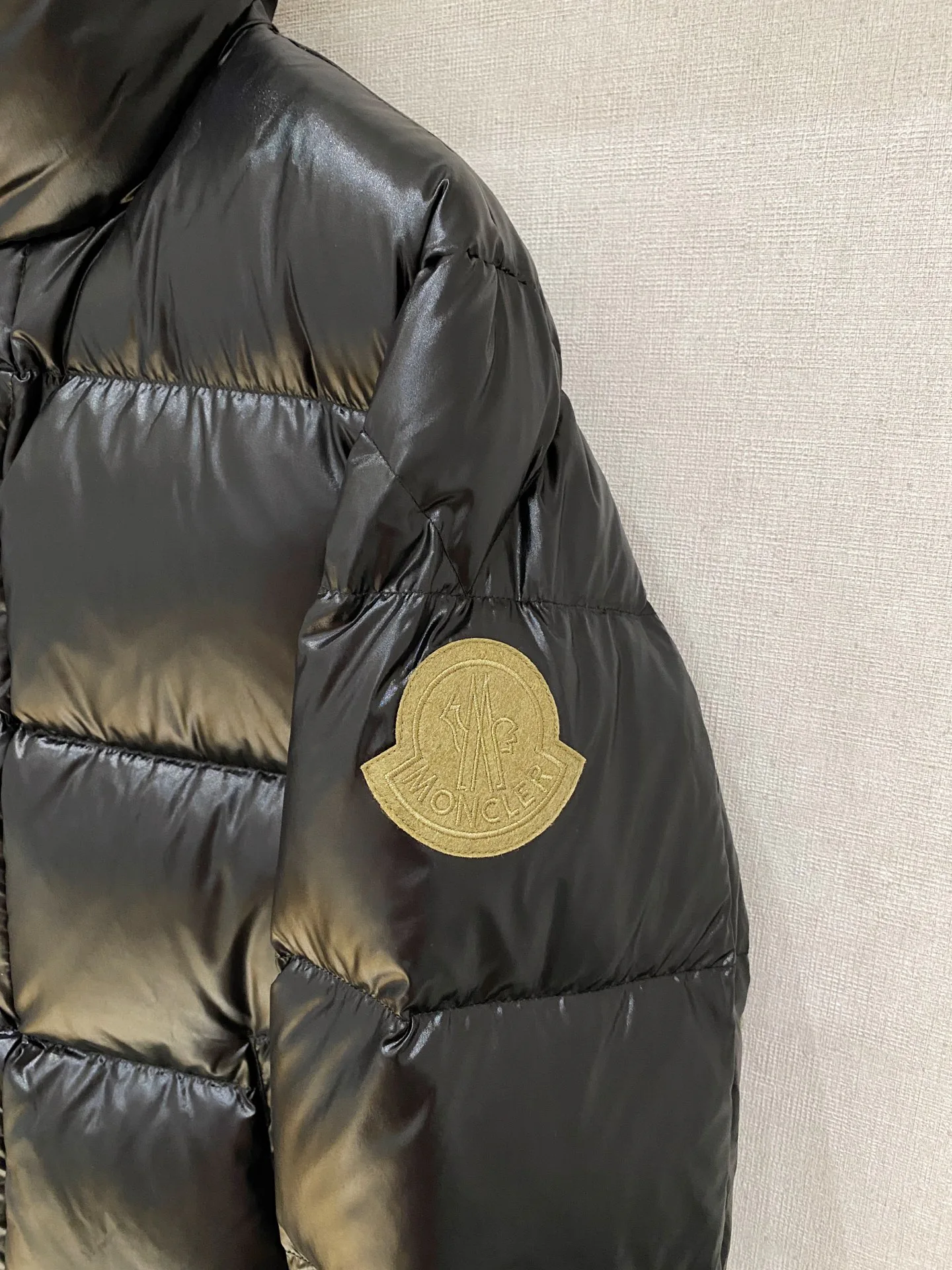 Куртки И Пуховики Мужские Moncler 1807069