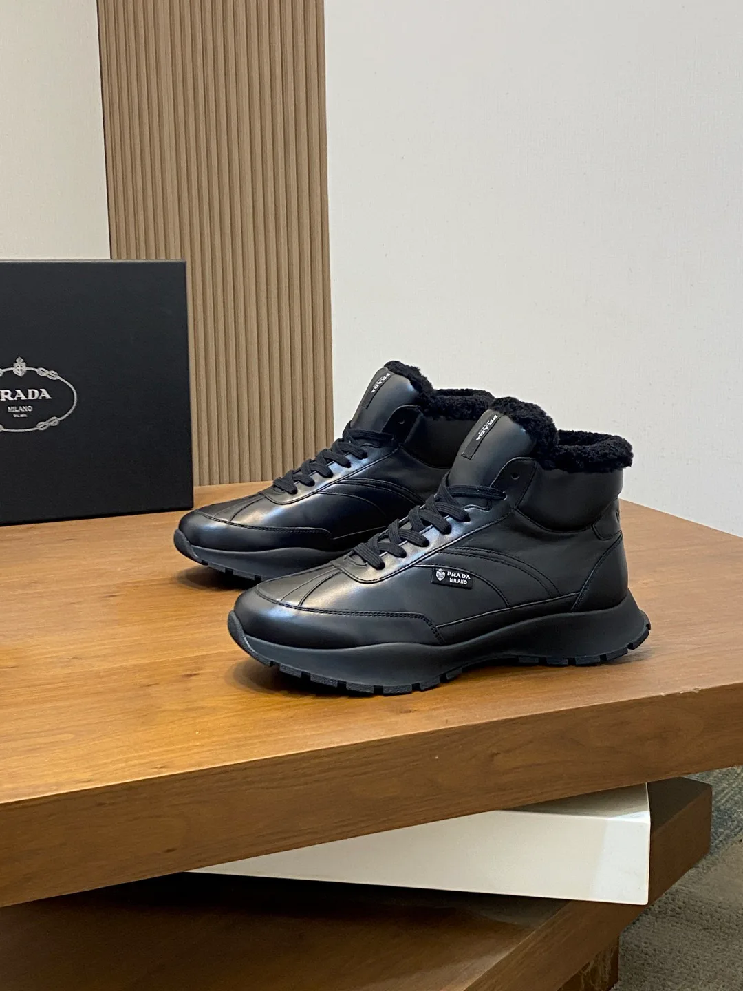 Кроссовки Мужские Prada 19710888