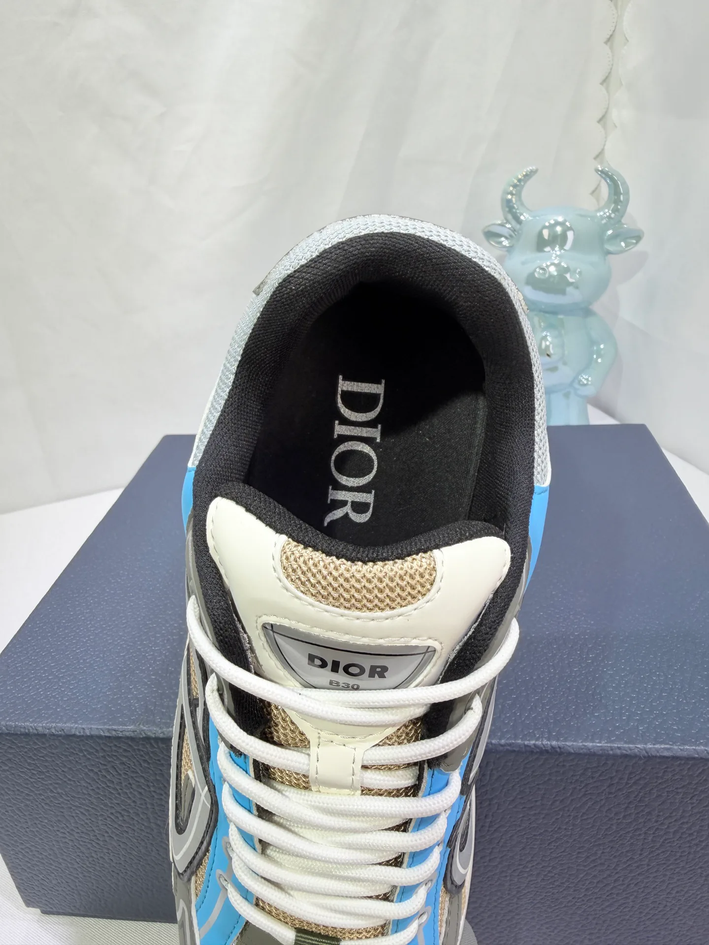 Кроссовки Женские Christian Dior 18743896