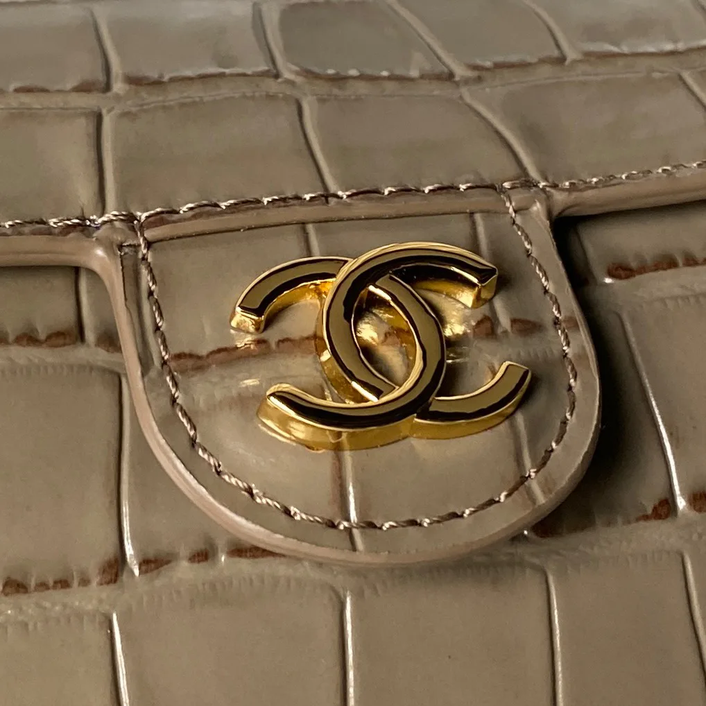Классические Сумки Женские Chanel 17239684