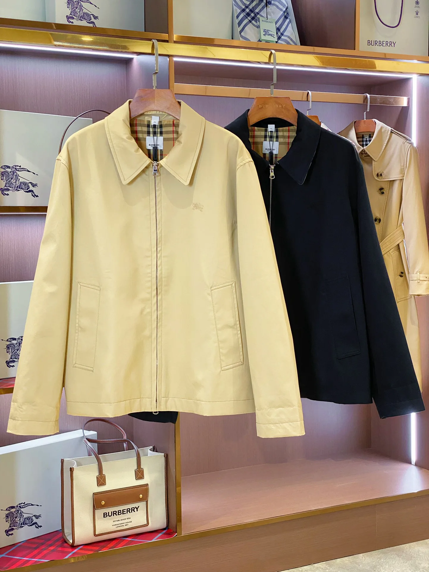 Куртки И Пуховики Мужские Burberry 18206406