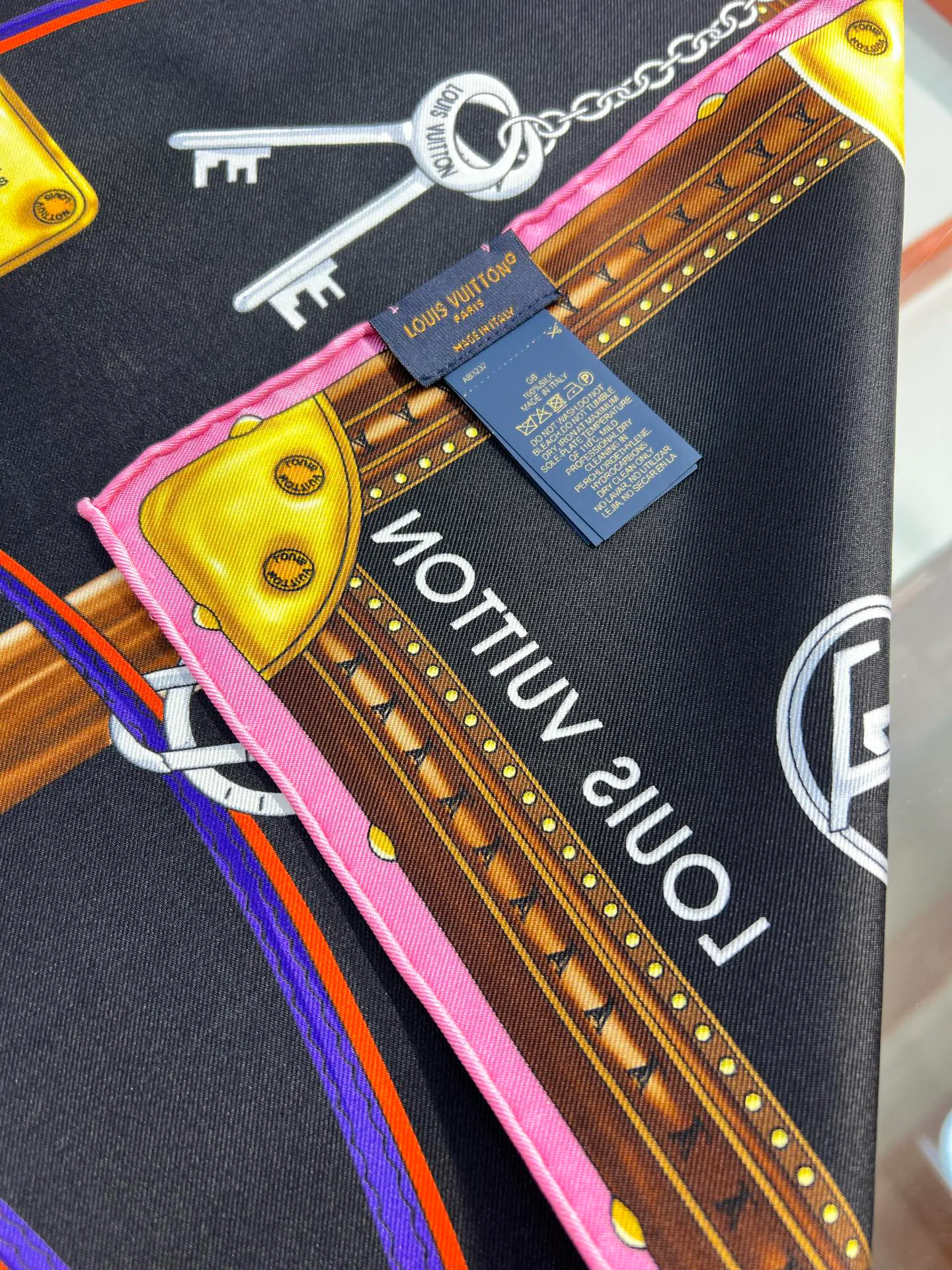 Платки Louis Vuitton 5024056