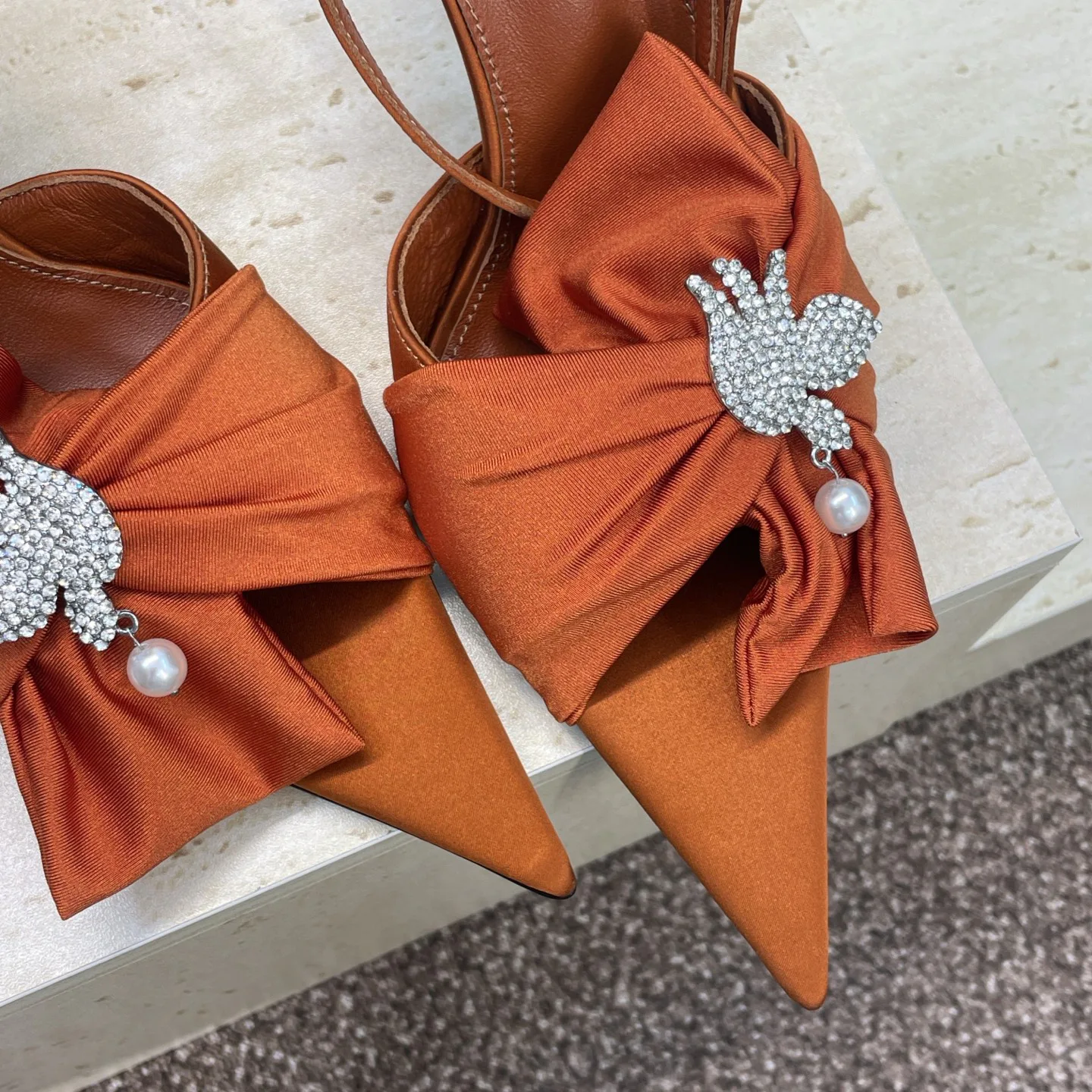 Босоножки Женские Saint Laurent 3009070