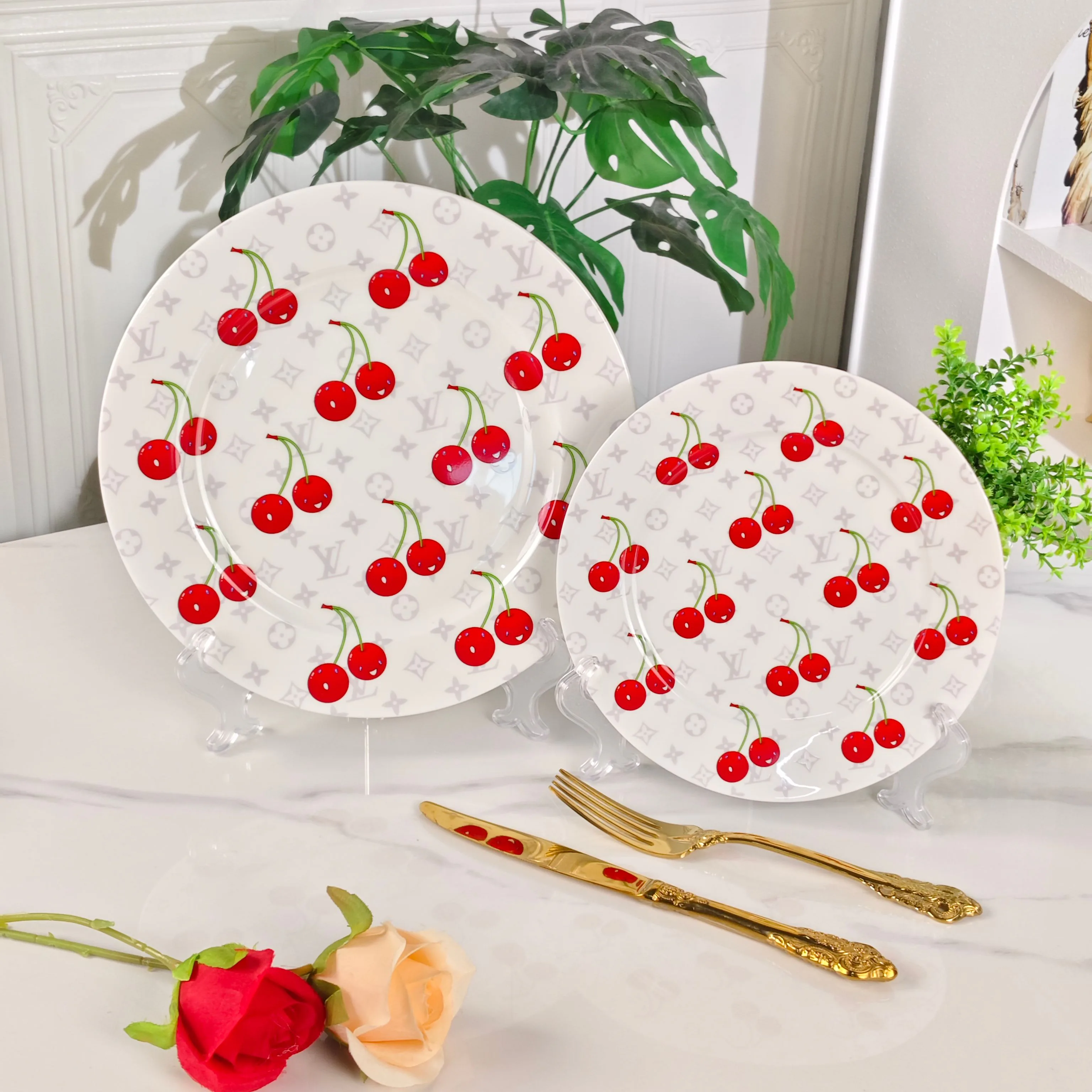 Посуда Louis Vuitton 380075