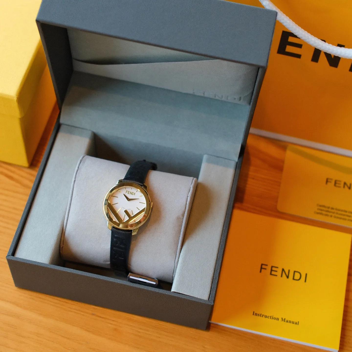 Часы Женские Fendi 1892180