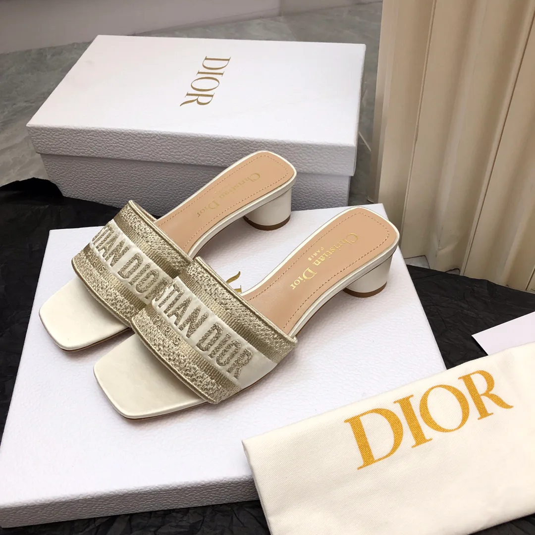 Босоножки Женские Christian Dior 18634026