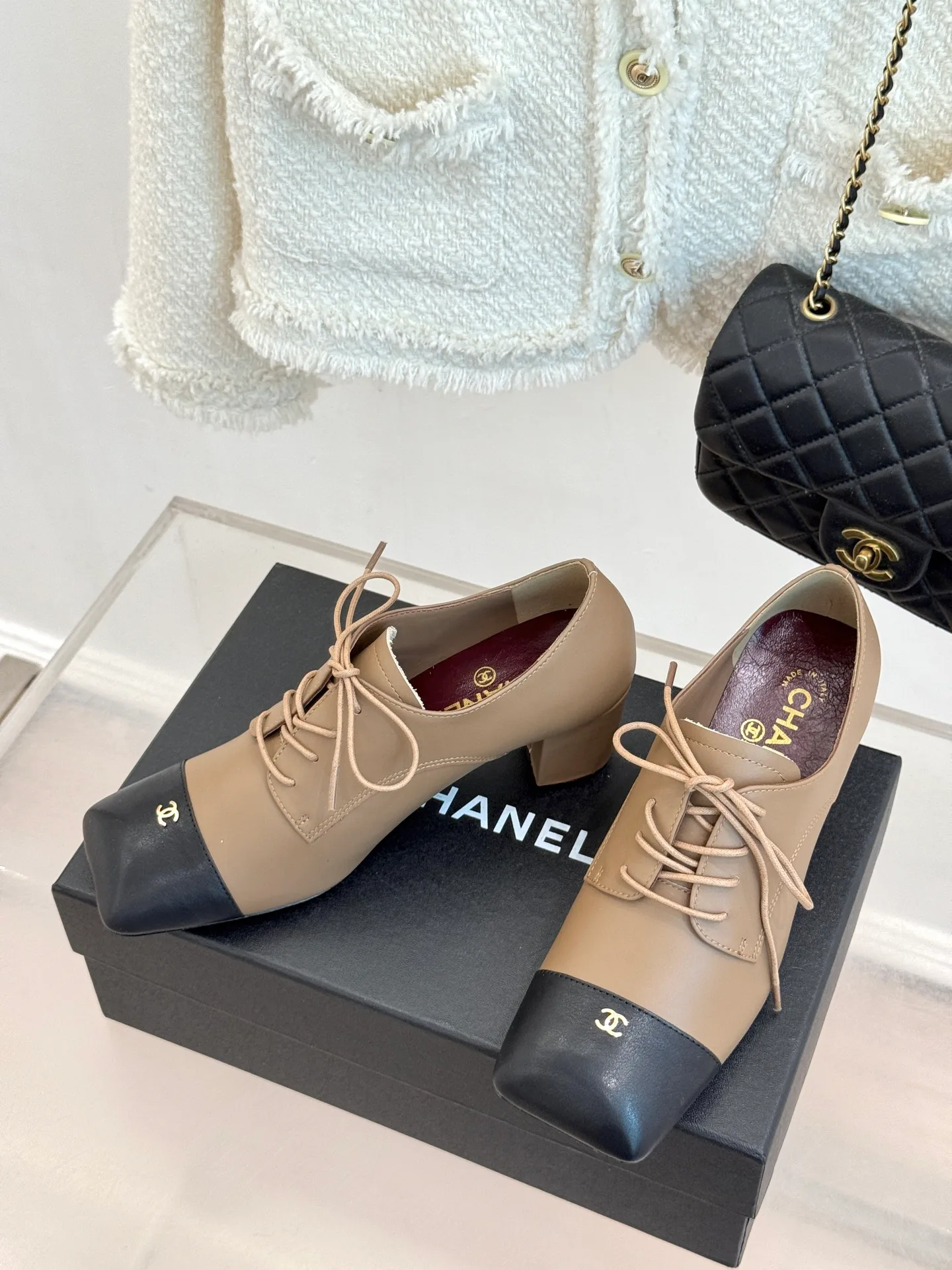 Туфли Женские Chanel 17480806