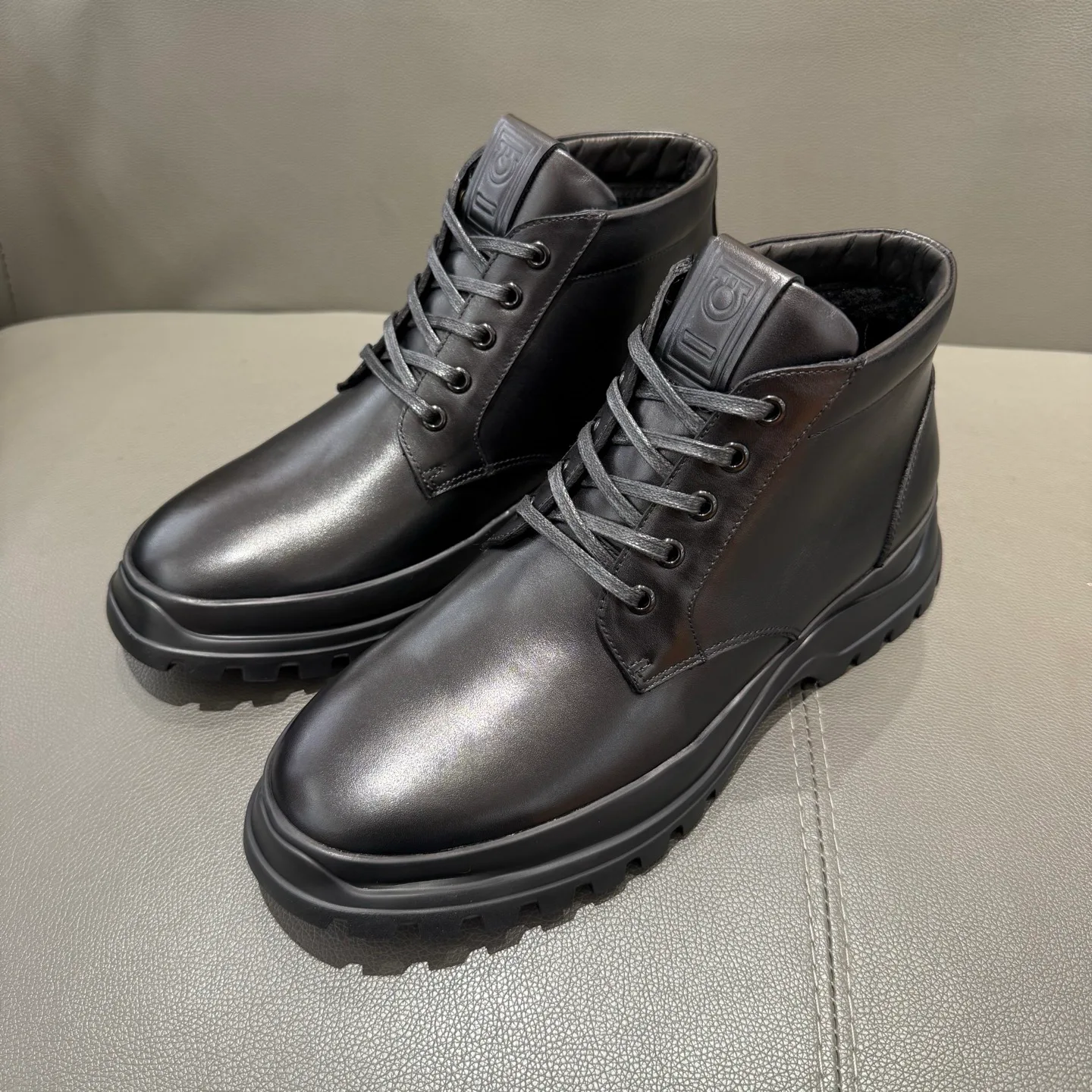 Ботинки Мужские Salvatore Ferragamo 840385