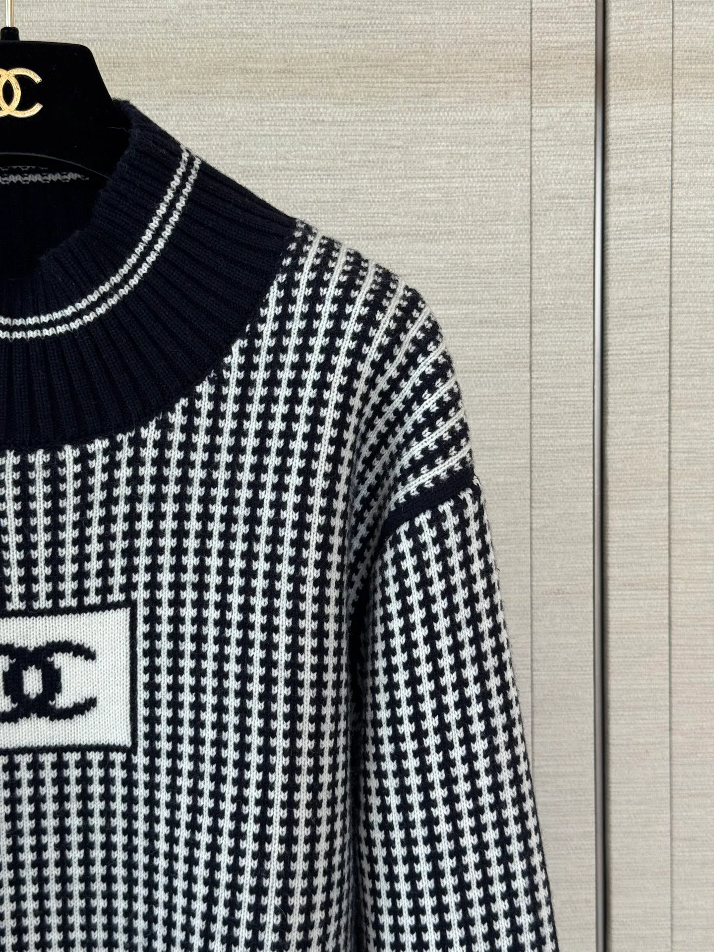 Джемперы И Свитеры Женские Chanel 19579621