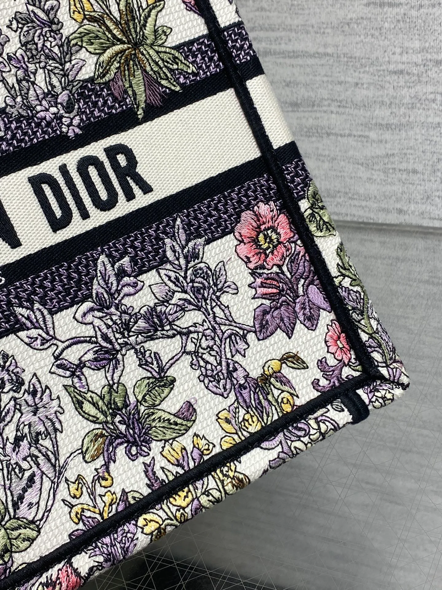 Классические Сумки Женские Christian Dior 13227226