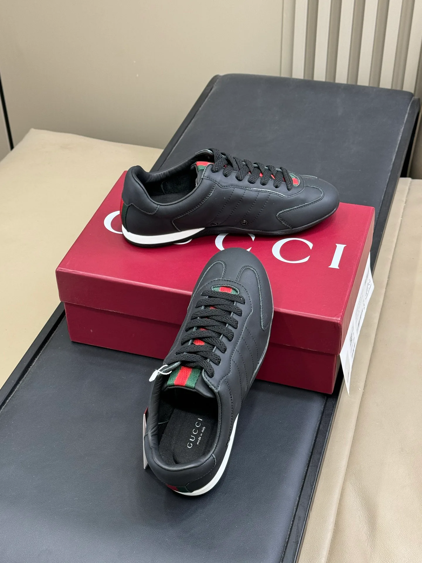 Кроссовки Женские Gucci 192520