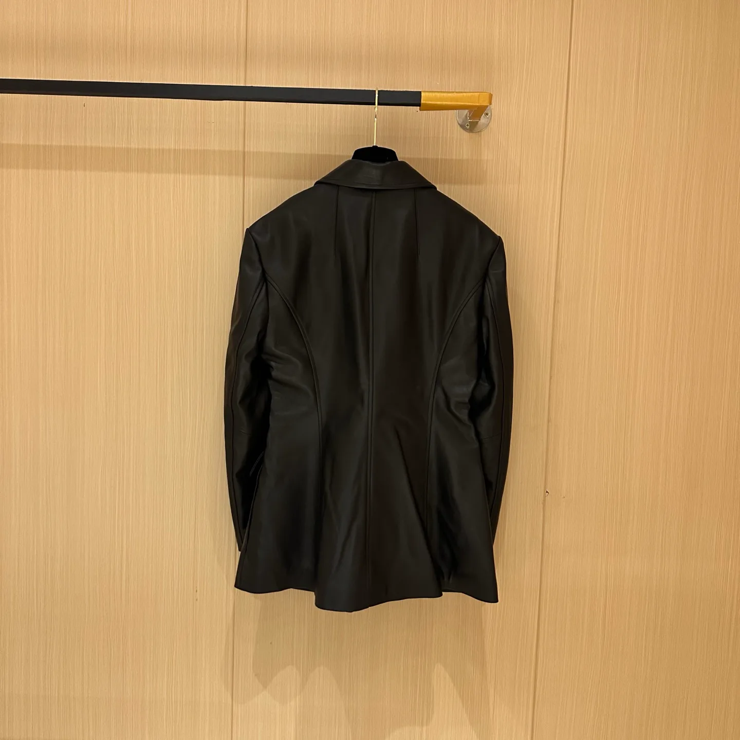 Кожаные Куртки И Дублёнки Женские Balenciaga 11155446