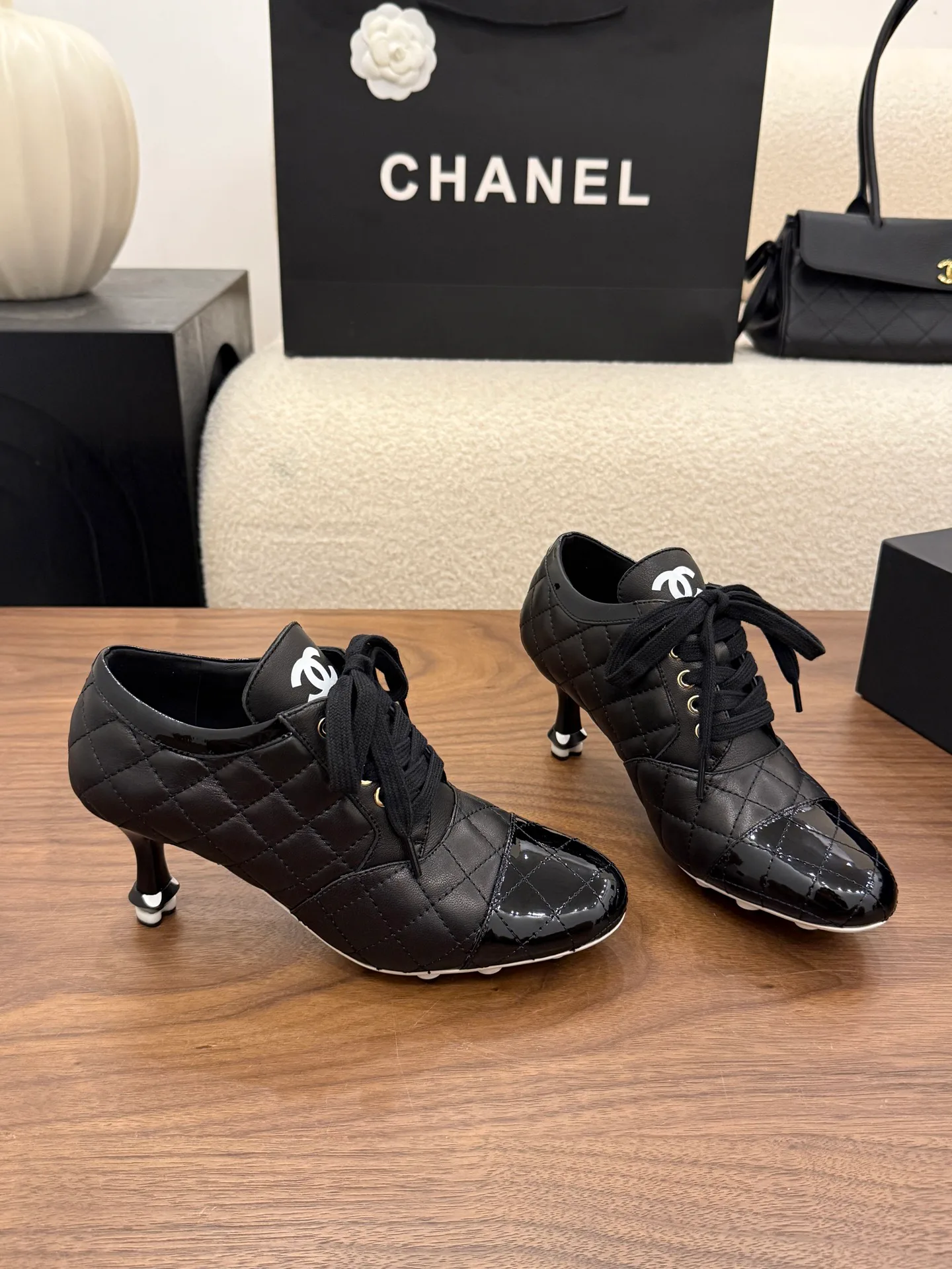 Туфли Женские Chanel 17920845