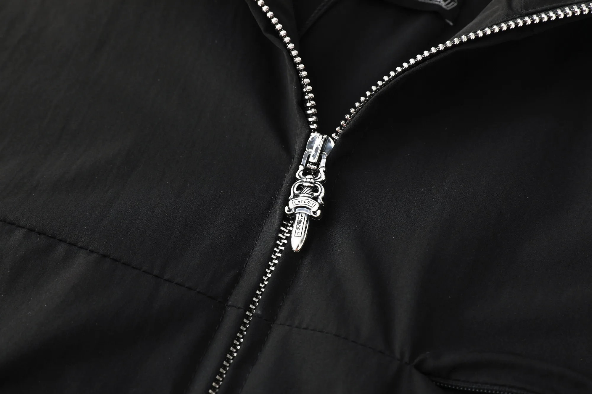 Куртки И Пуховики Женские Chrome Hearts 215602