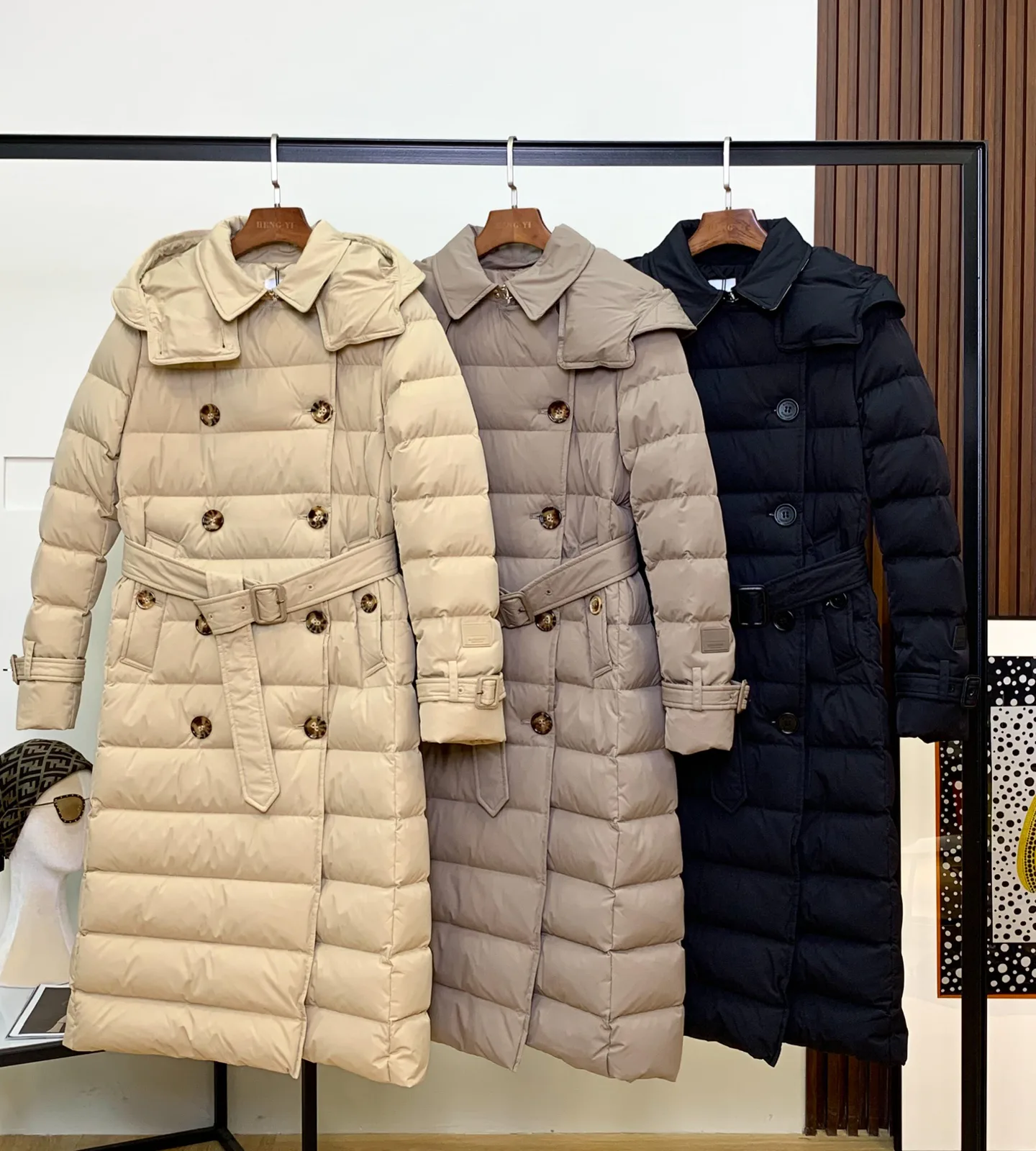 Пуховики Женские Burberry 143309