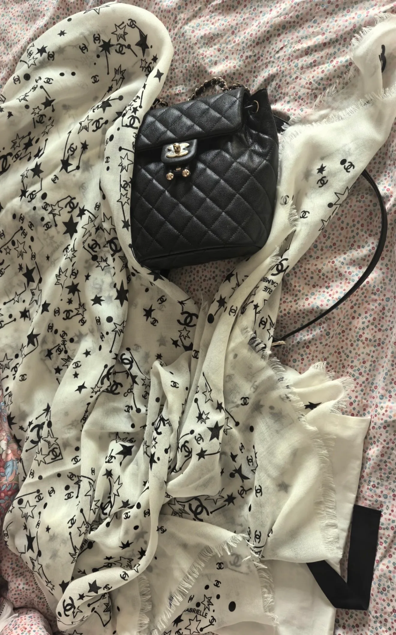 Шарфы Chanel 15150486