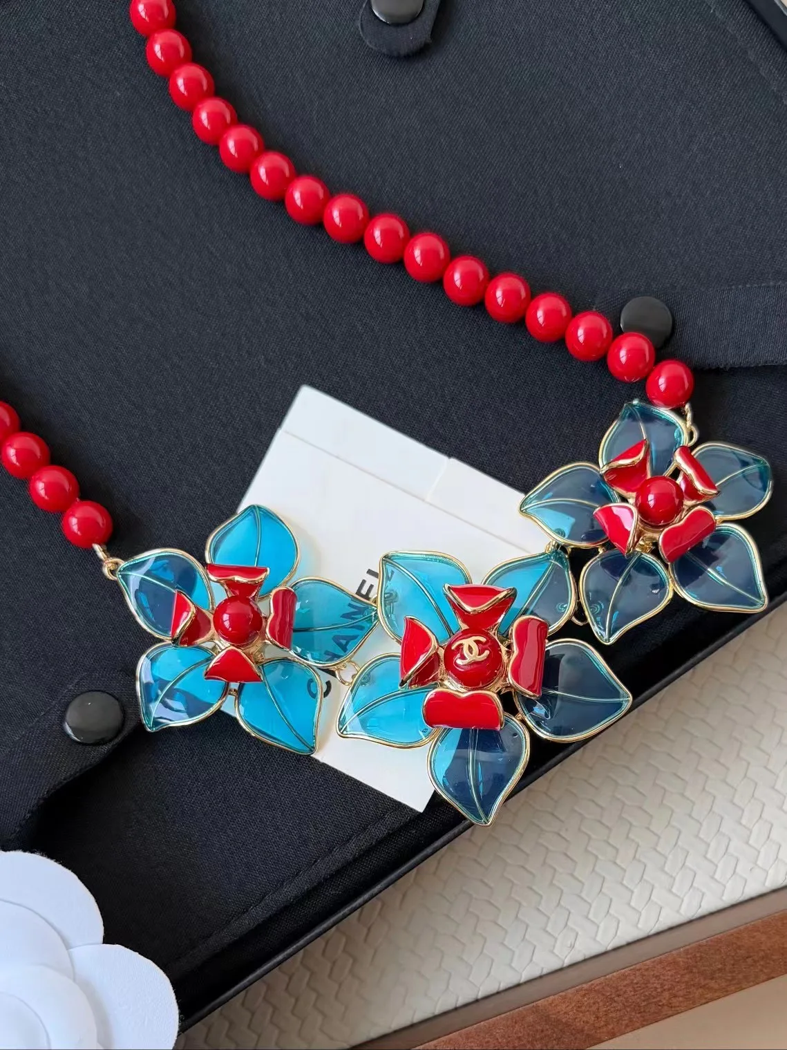 Бижутерия Chanel 18123070