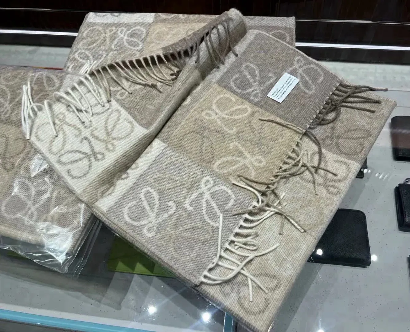 Шарфы Loewe 4405