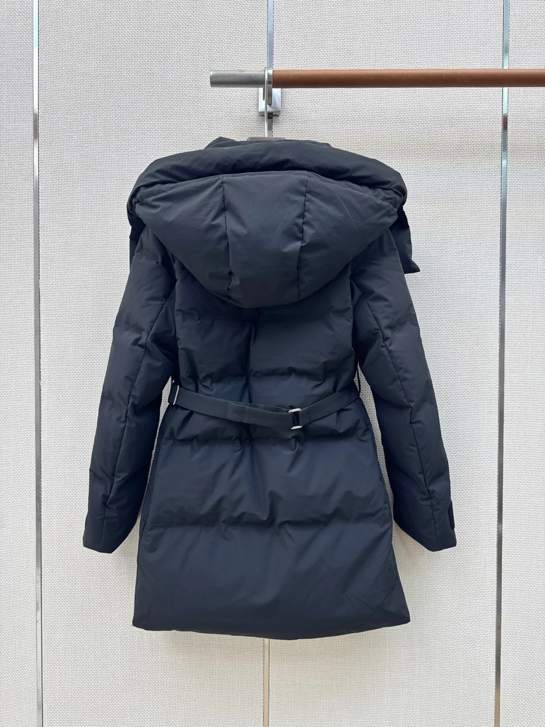 Куртки И Пуховики Женские Burberry 18334417