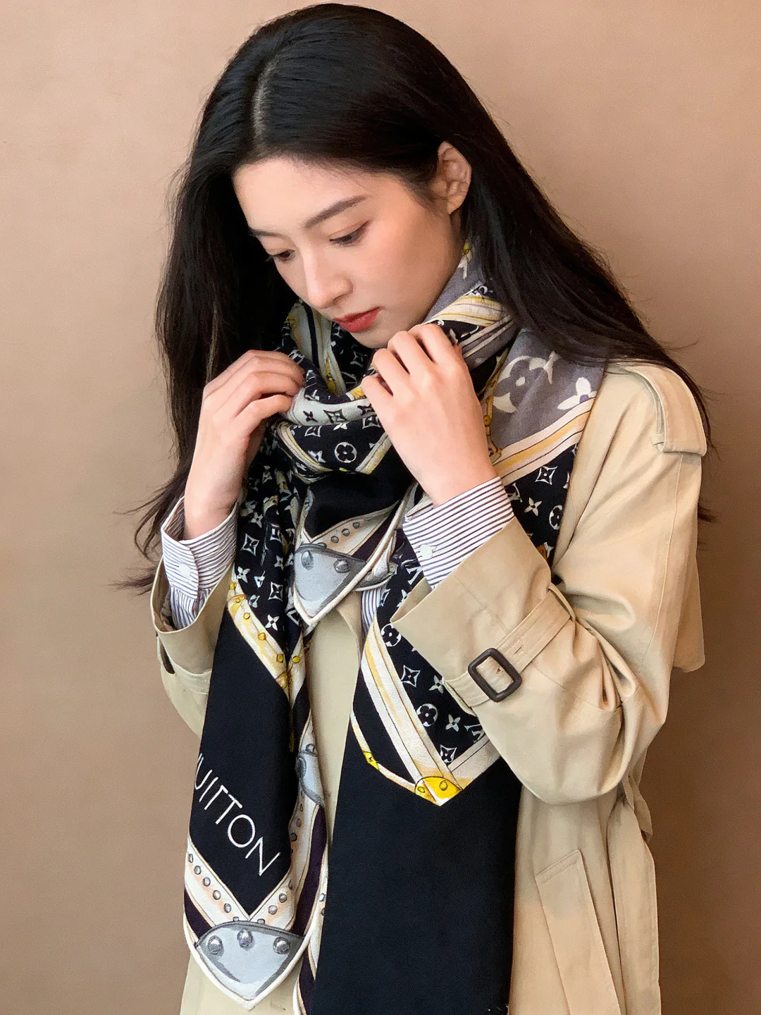 Платки Louis Vuitton 1338108