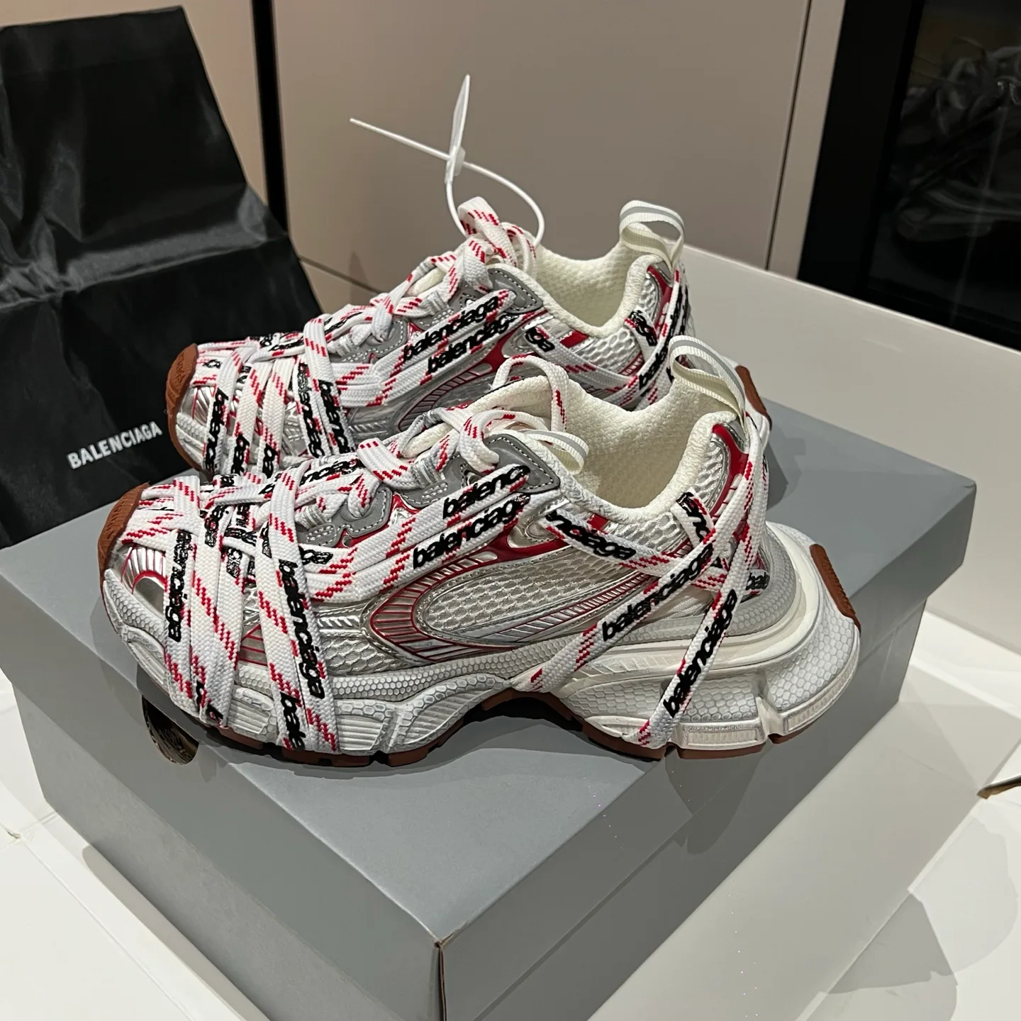 Кроссовки Женские Balenciaga 20141703