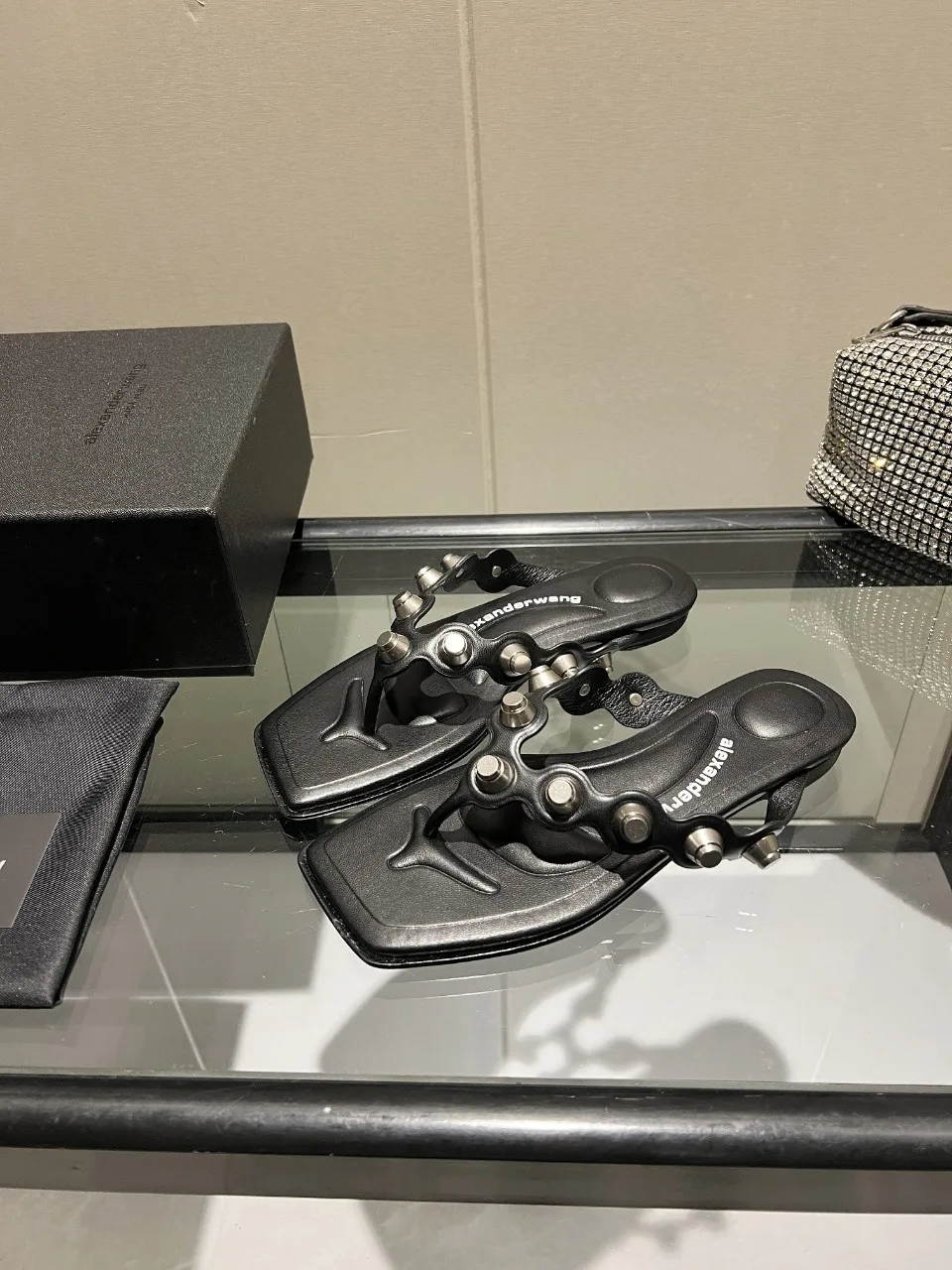 Шлепанцы Женские Alexander Wang 13401295